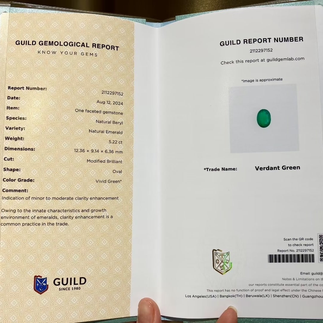 14k Gold 5.27 Ctw Vivid Green Natural Emerald & Diamond Necklace - 9