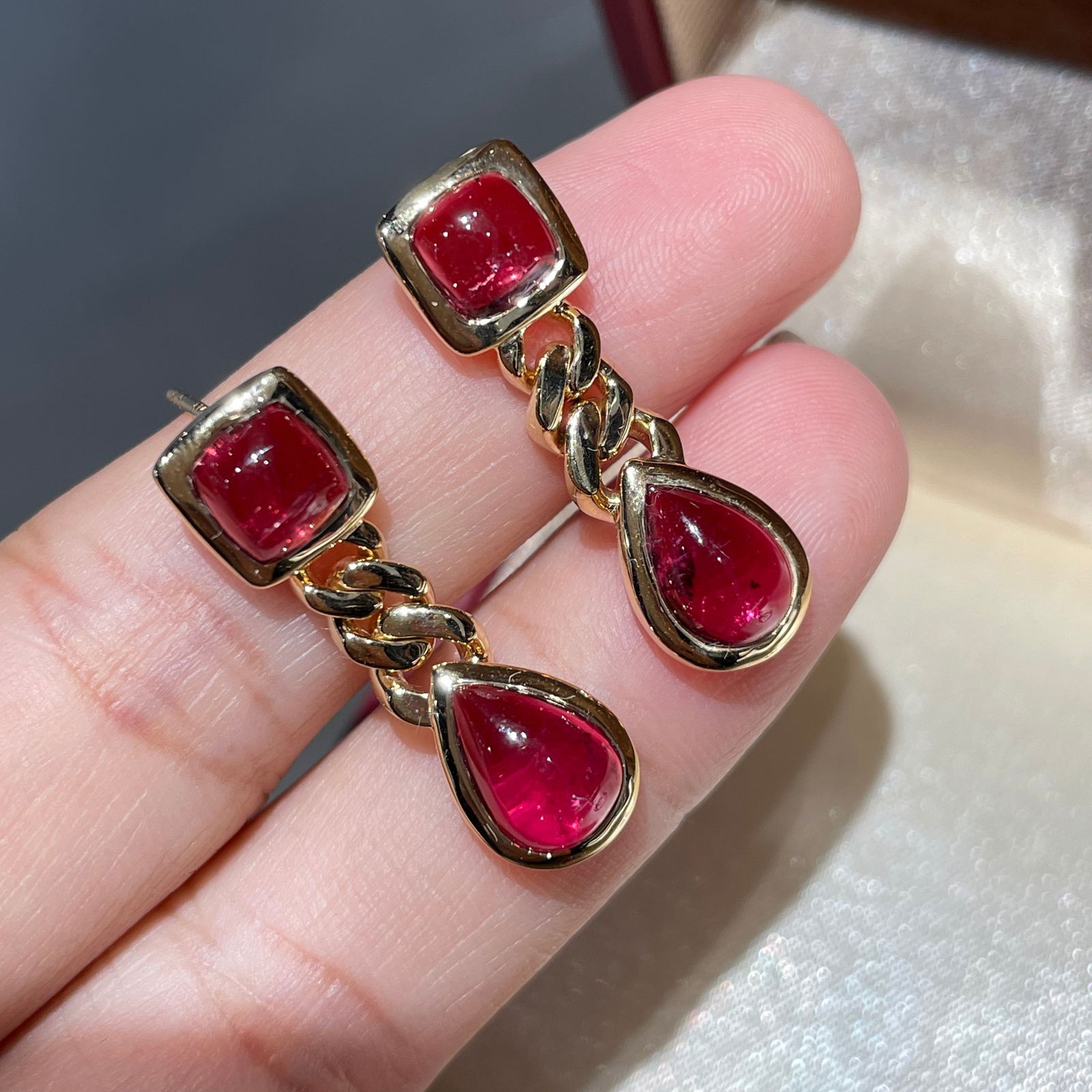 14k Gold 5.70 Ct Natural Tourmaline Earrings - 8