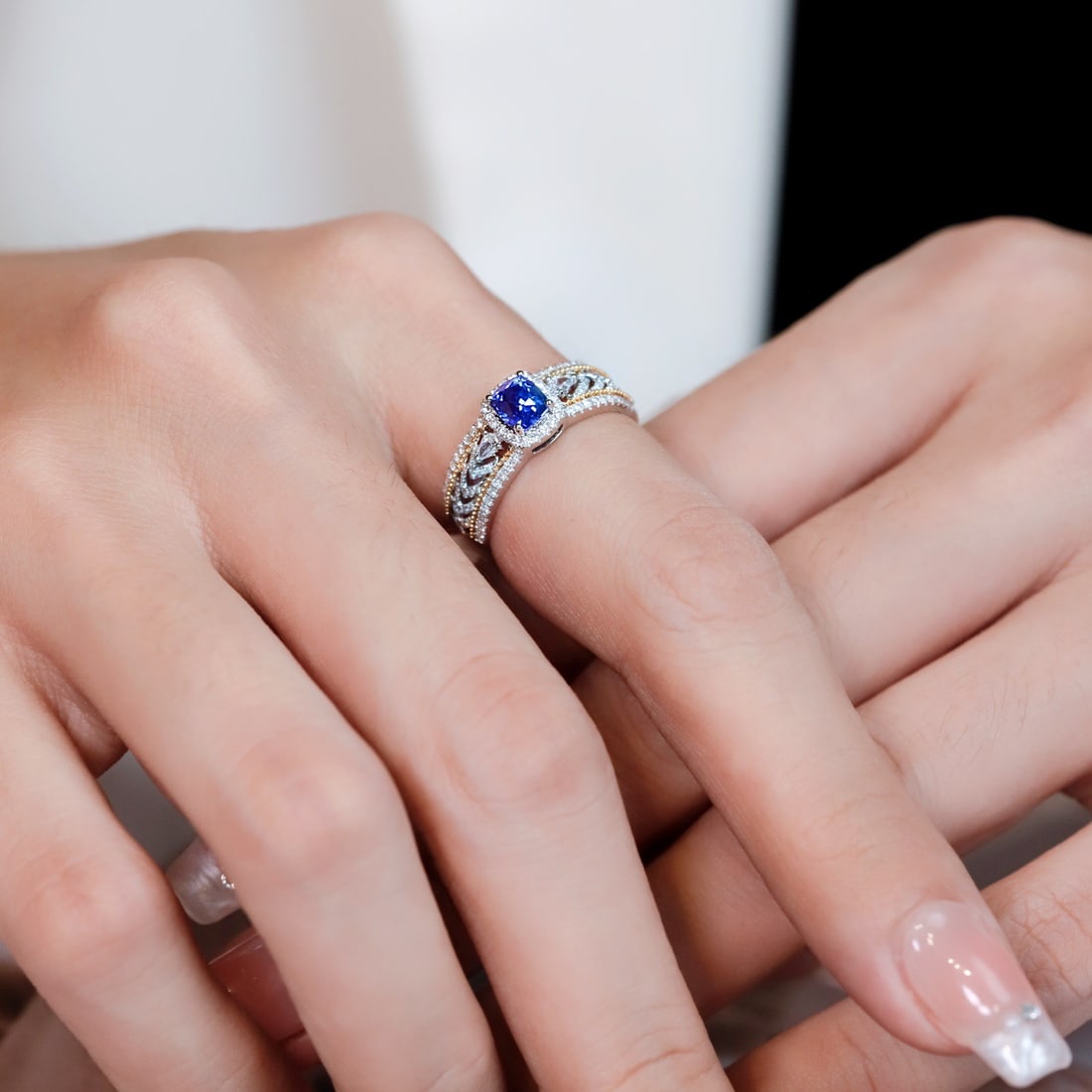 14k Gold 1.13 Ctw Natural Sapphire & Diamond Ring - 5