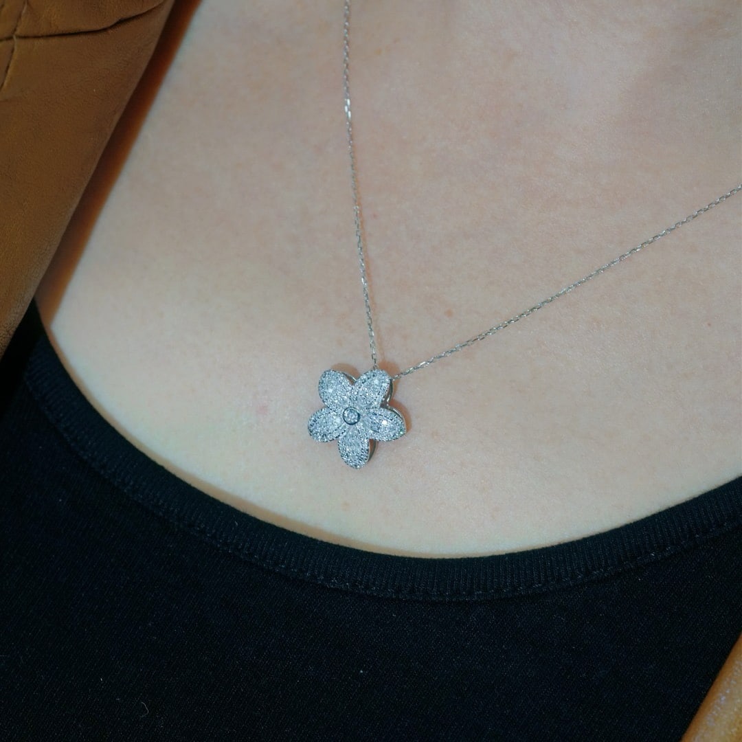 14k Gold 0.55 Ct Natural H Diamond Necklace - 4