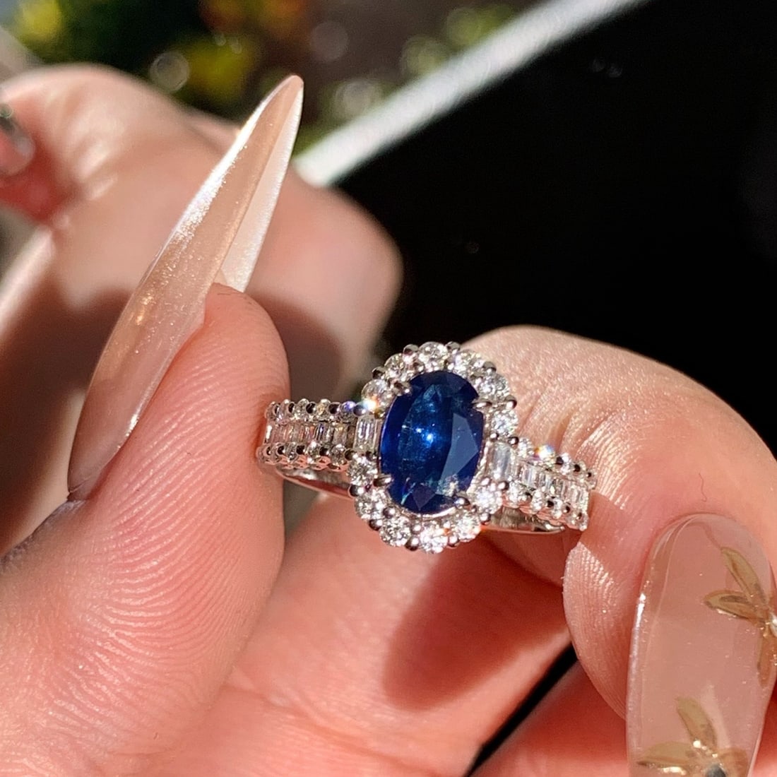 14k Gold 1.70 Ctw Natural Sapphire & Diamond Ring - 5