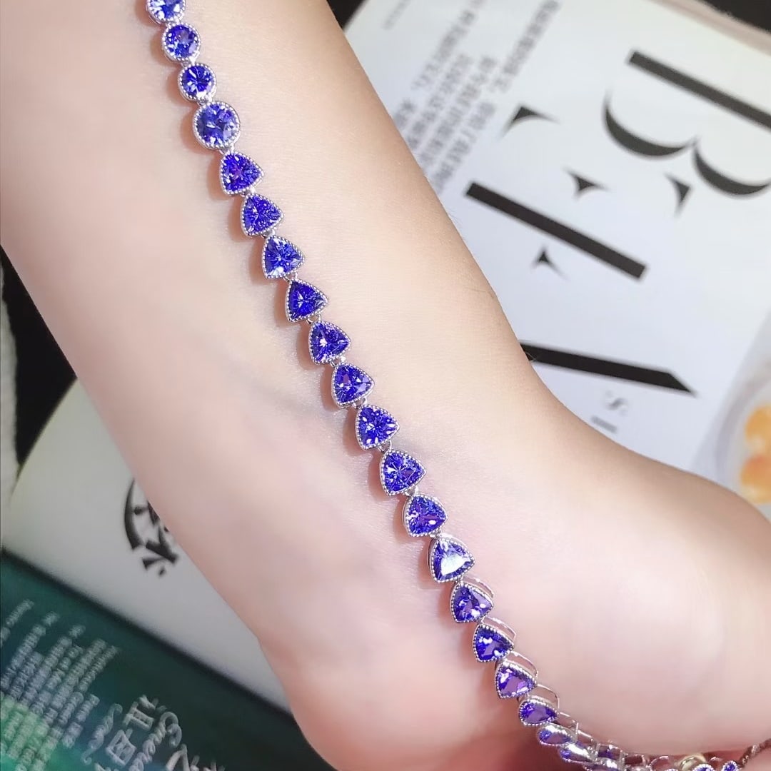 14k Gold 8 Ct Natural Tanzanite Bracelet - 2