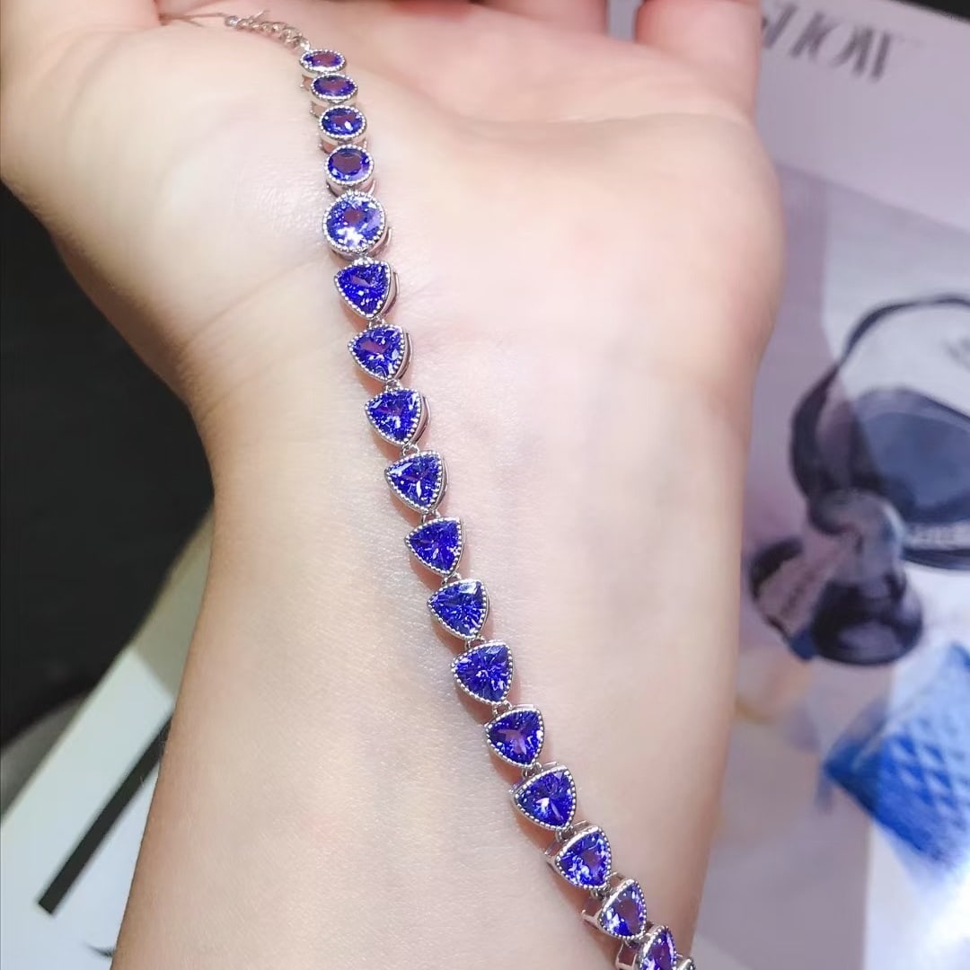 14k Gold 8 Ct Natural Tanzanite Bracelet - 5