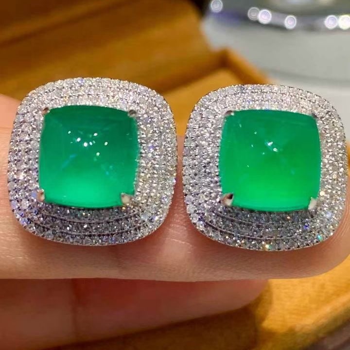 14k Gold 6.5 Ct Natural Emerald & Diamond Earrings - 3