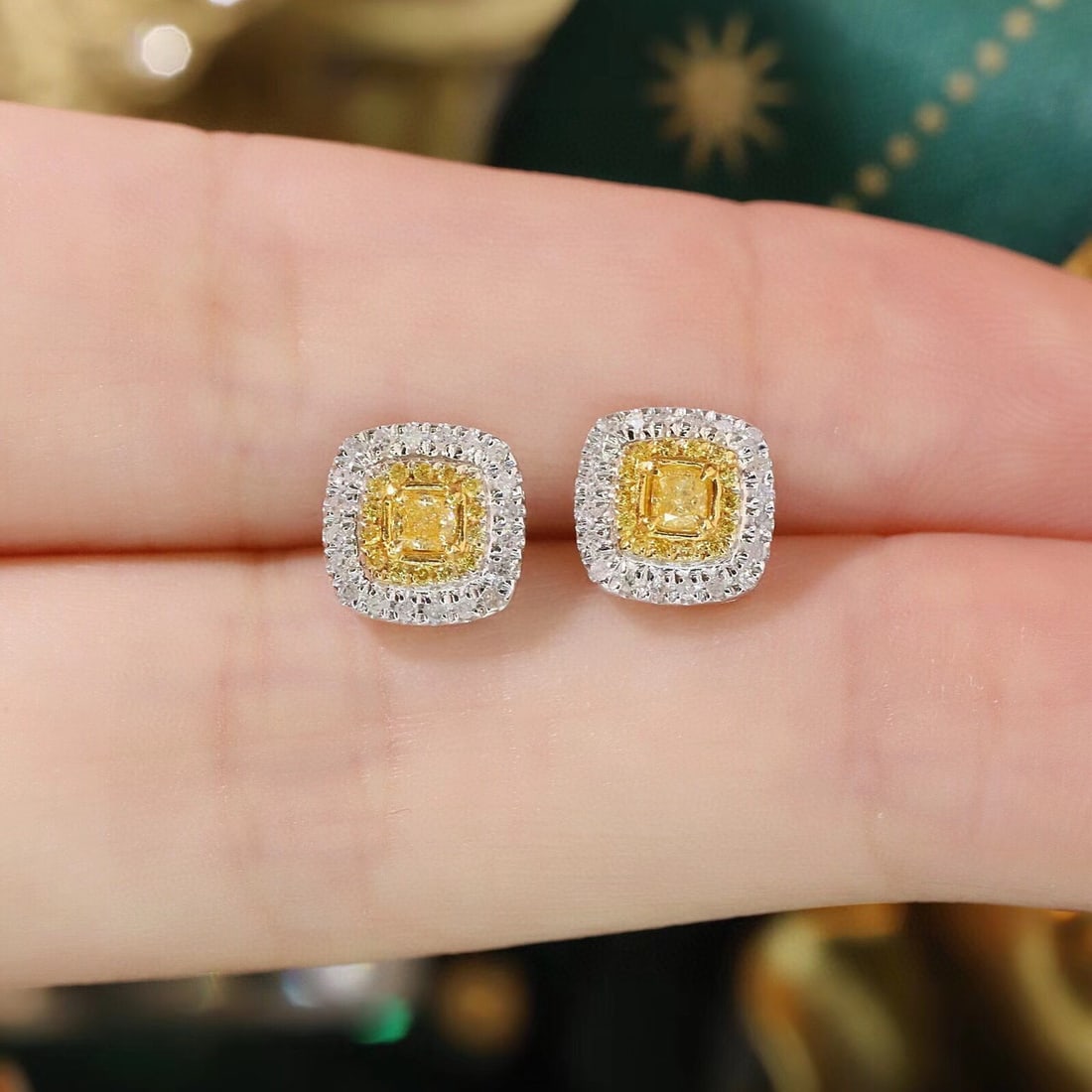 14k Gold 0.5 Ct Natural Color Diamond Earrings - 5