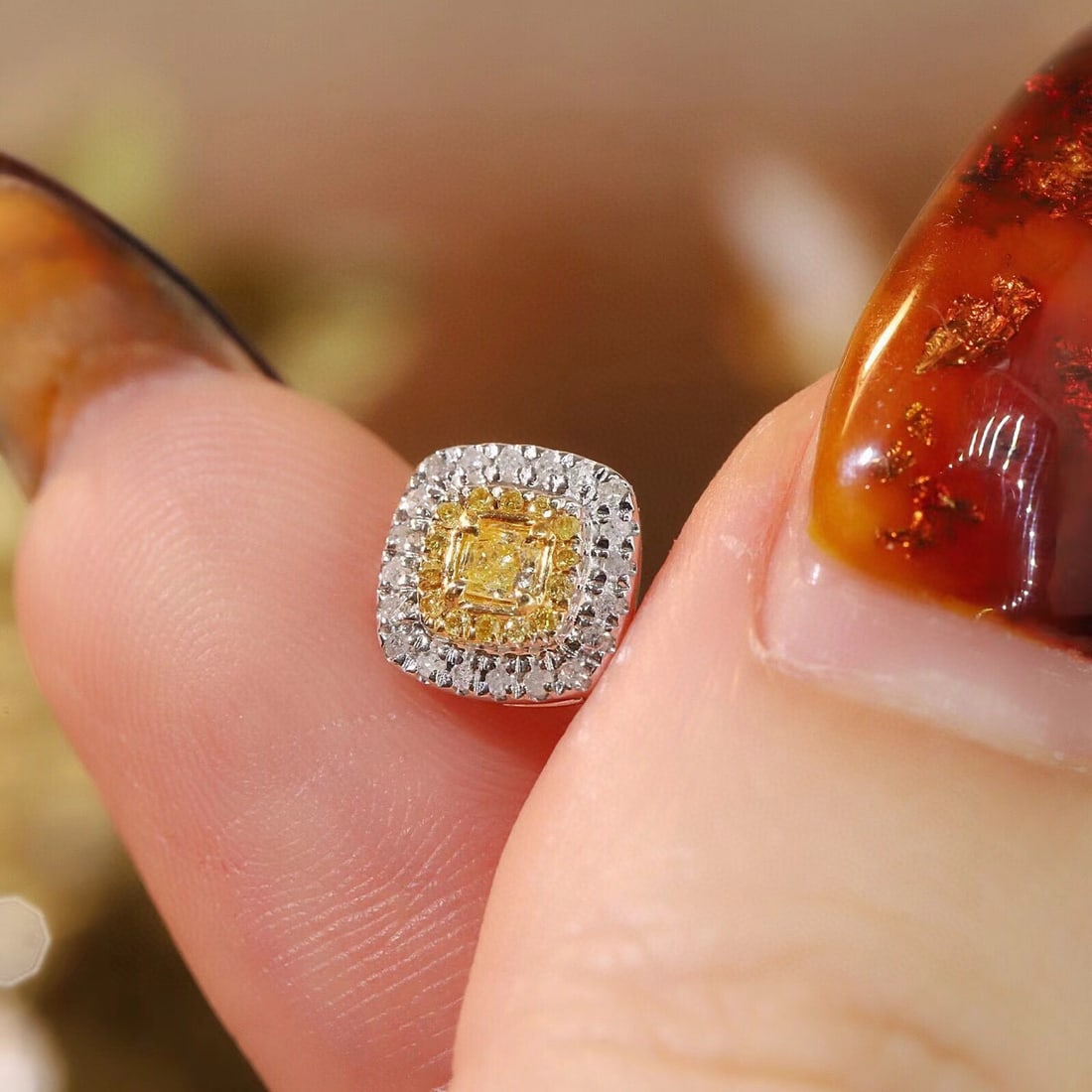 14k Gold 0.5 Ct Natural Color Diamond Earrings - 6