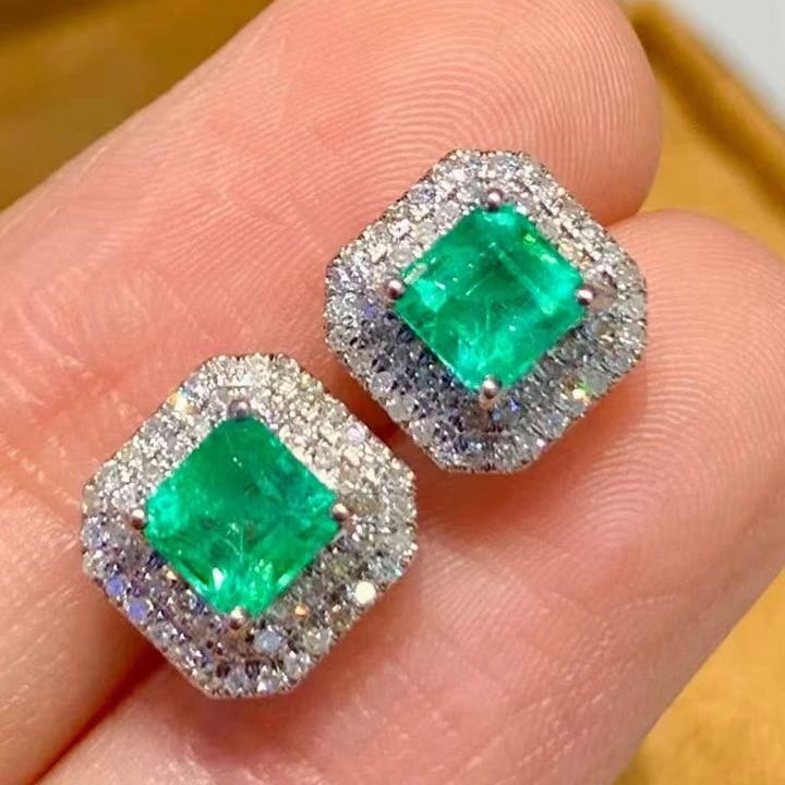14k Gold 1.00 Ct Natural Emerald & Diamond Earrings - 4