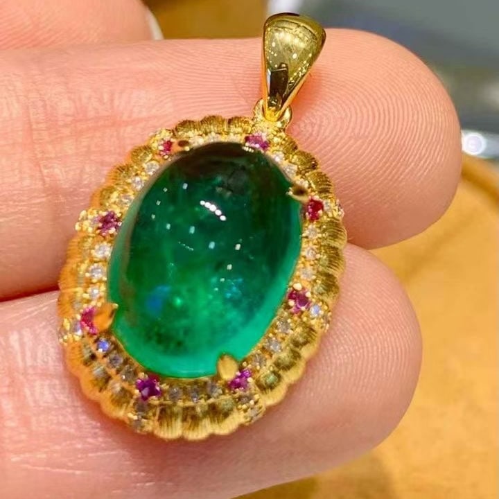 14k Gold 4.65 Ct Natural Emerald & Diamond Pendant( Without Chain ) - 5