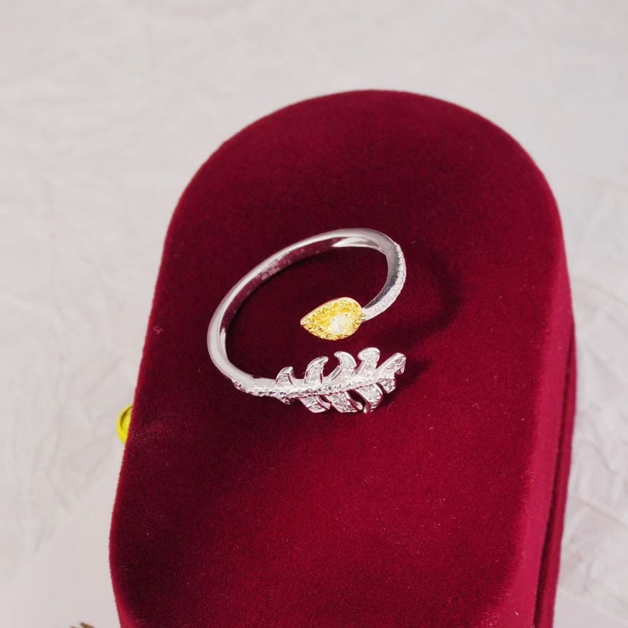 14k Gold 0.26 Ct Natural Color Diamond Ring - 3