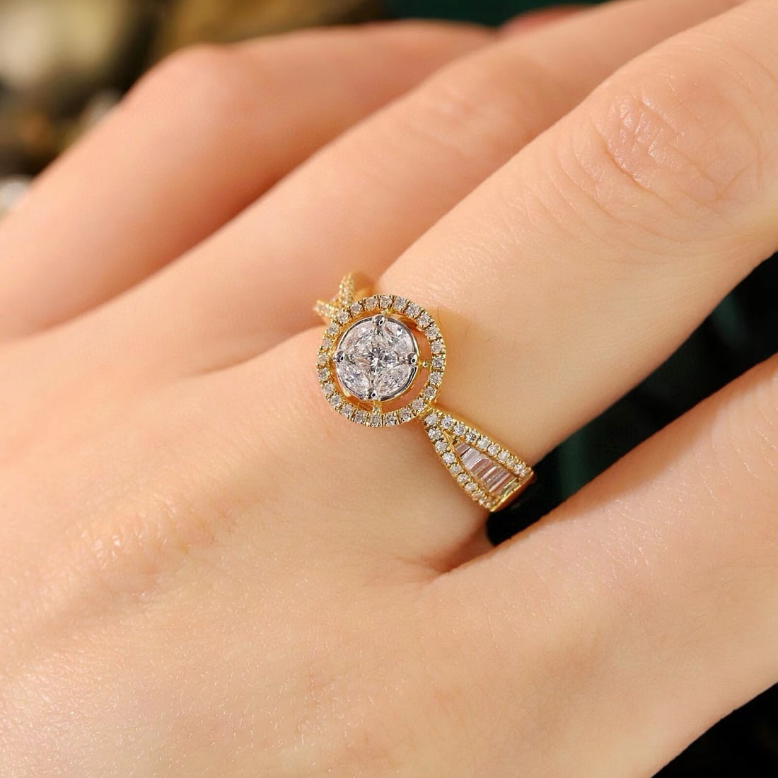 14k Gold 0.62 Ct Natural H Diamond Ring - 4