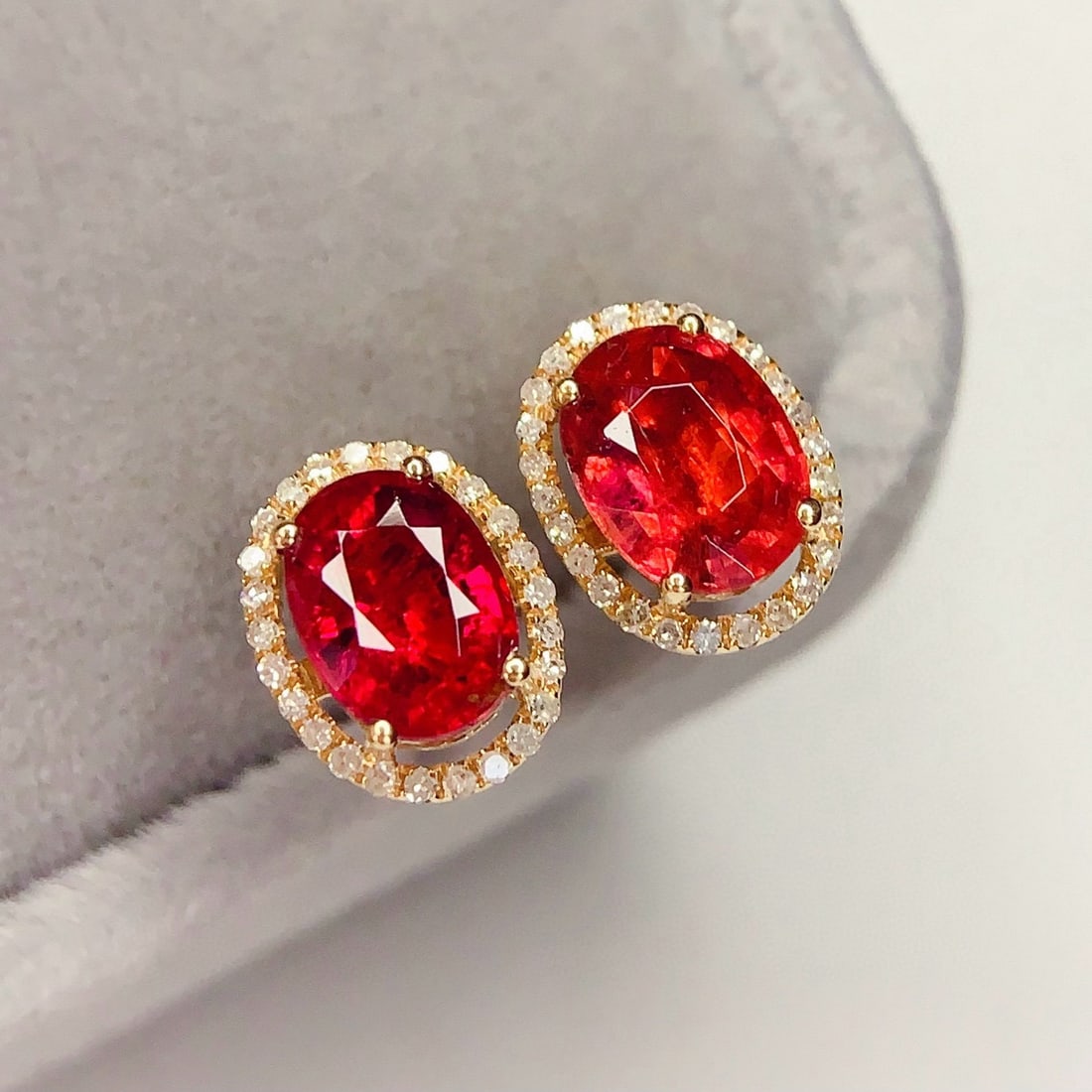 14k Gold 4.00 Ct Natural Tourmaline & Diamond Earrings - 2