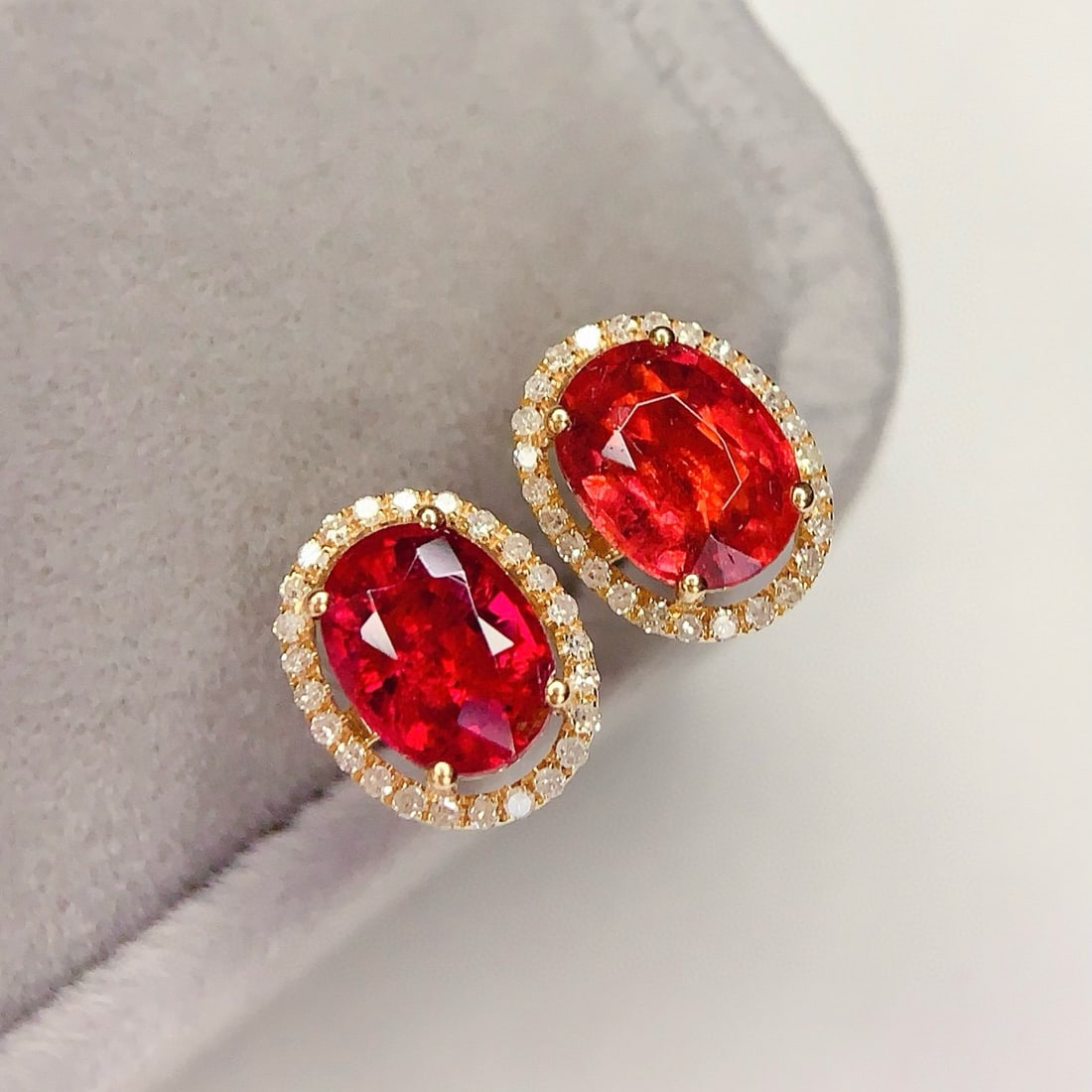 14k Gold 4.00 Ct Natural Tourmaline & Diamond Earrings - 4