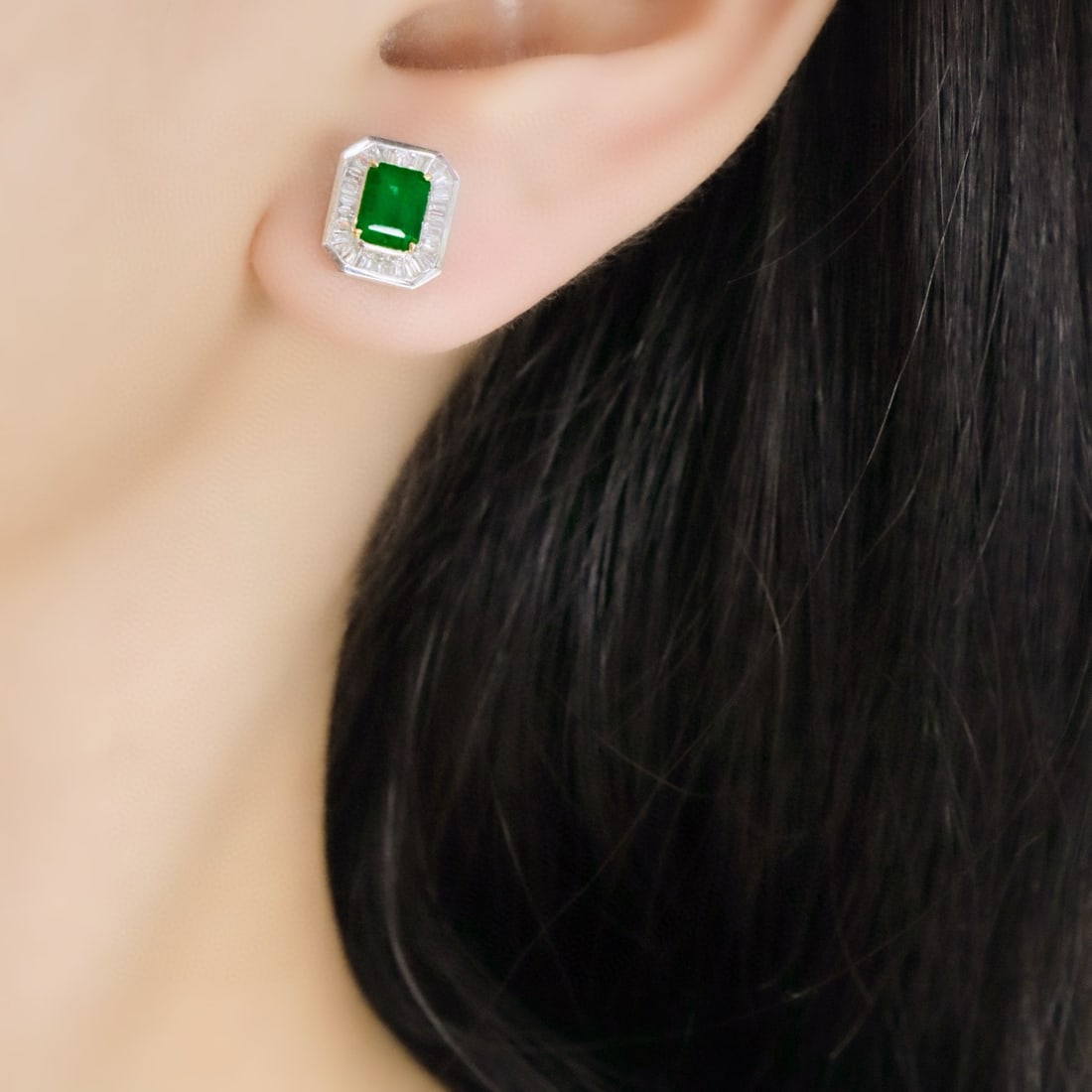 14k Gold 2.03 Ctw Natural Emerald & Diamond Earrings - 4