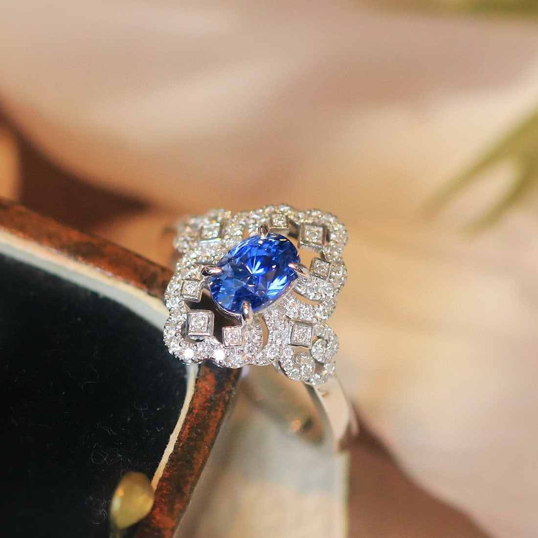 14k Gold 1.36 Ctw Natural Sapphire & Diamond Ring - 3