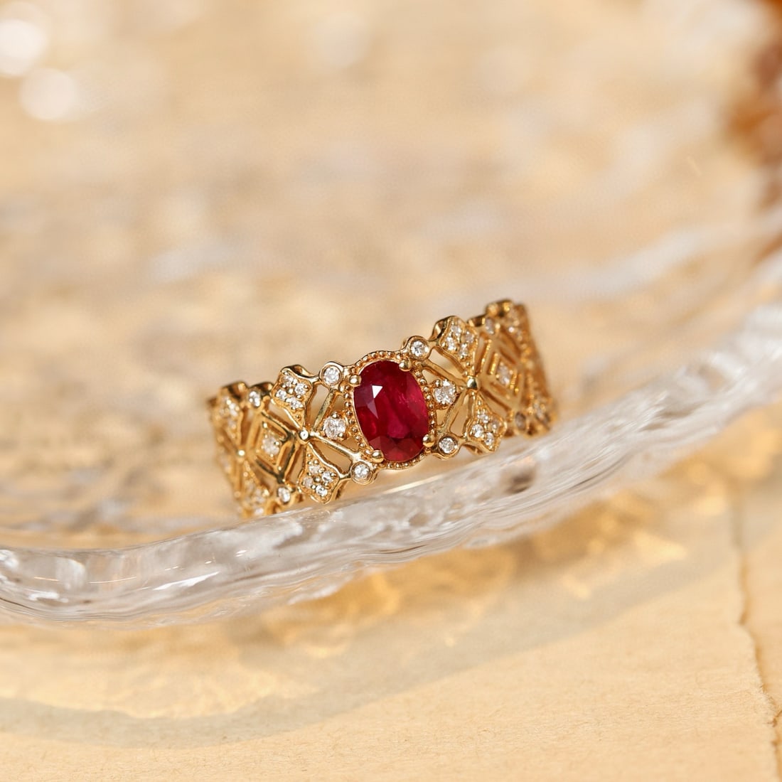 14k Gold 0.72 Ctw Natural Ruby & Diamond Ring: Ref:231139217 // gold content:14k gold // ring size:7. 25us // // main gemstone:ruby // shape:oval // carat weight:0. 50ct // color:red // treatment:natural // // adjacent gemstone 2 : diamond //