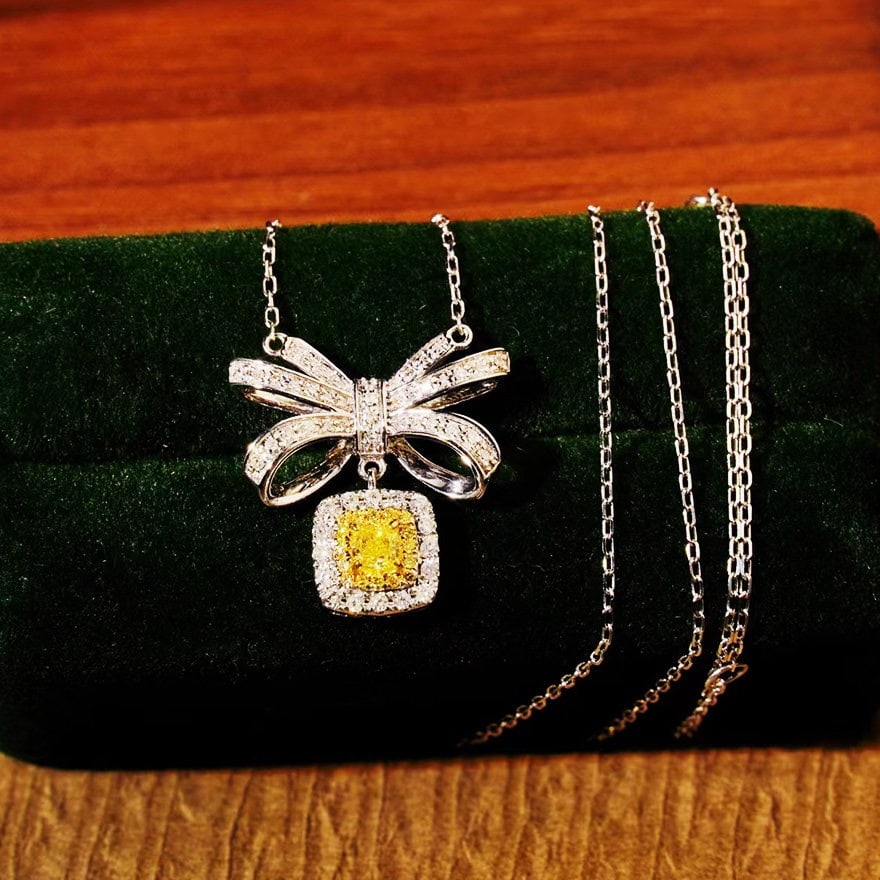 14k Gold 0.78 Ctw Natural Yellow Diamond & Diamond Necklace: Ref:231139224 // gold content:14k gold // main gemstone:yellow diamond // shape:cushion // carat weight:0. 20ct // color:yellow // treatment:natural // // adjacent gemstone 2 : diamond //