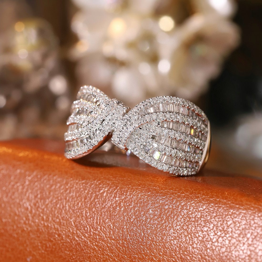 14k Gold 0.76 Ct Natural H Diamond Ring - 2