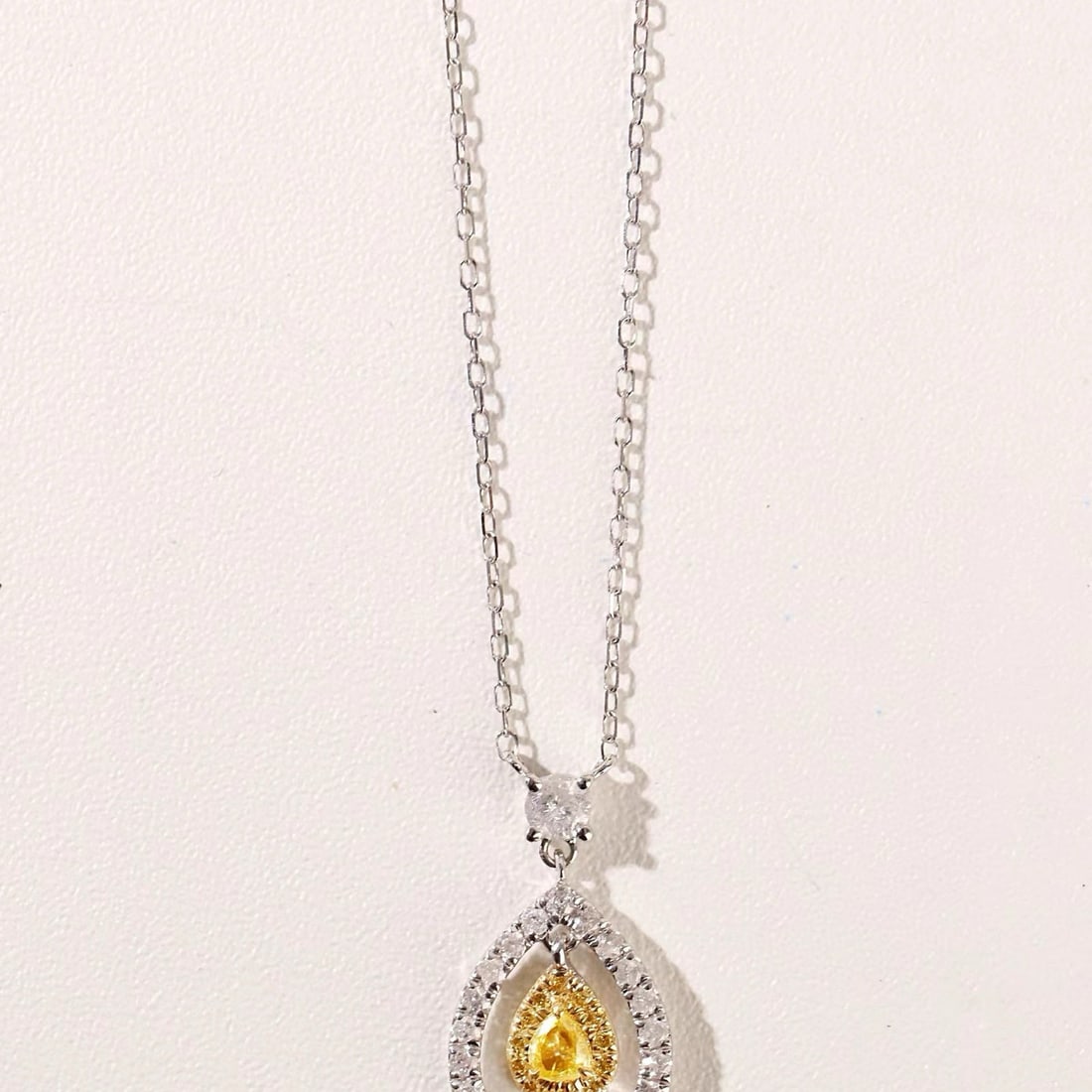 14k Gold 0.40 Ctw Natural Yellow Diamond & Diamond Necklace - 7