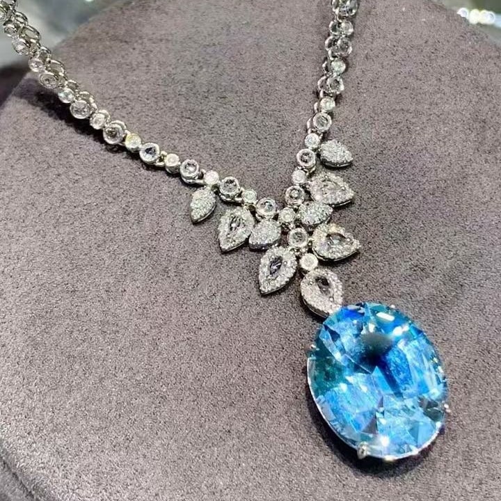 14k Gold 7.05 Ct Natural Aquamarine & Diamond & Sapphire Necklace - 5