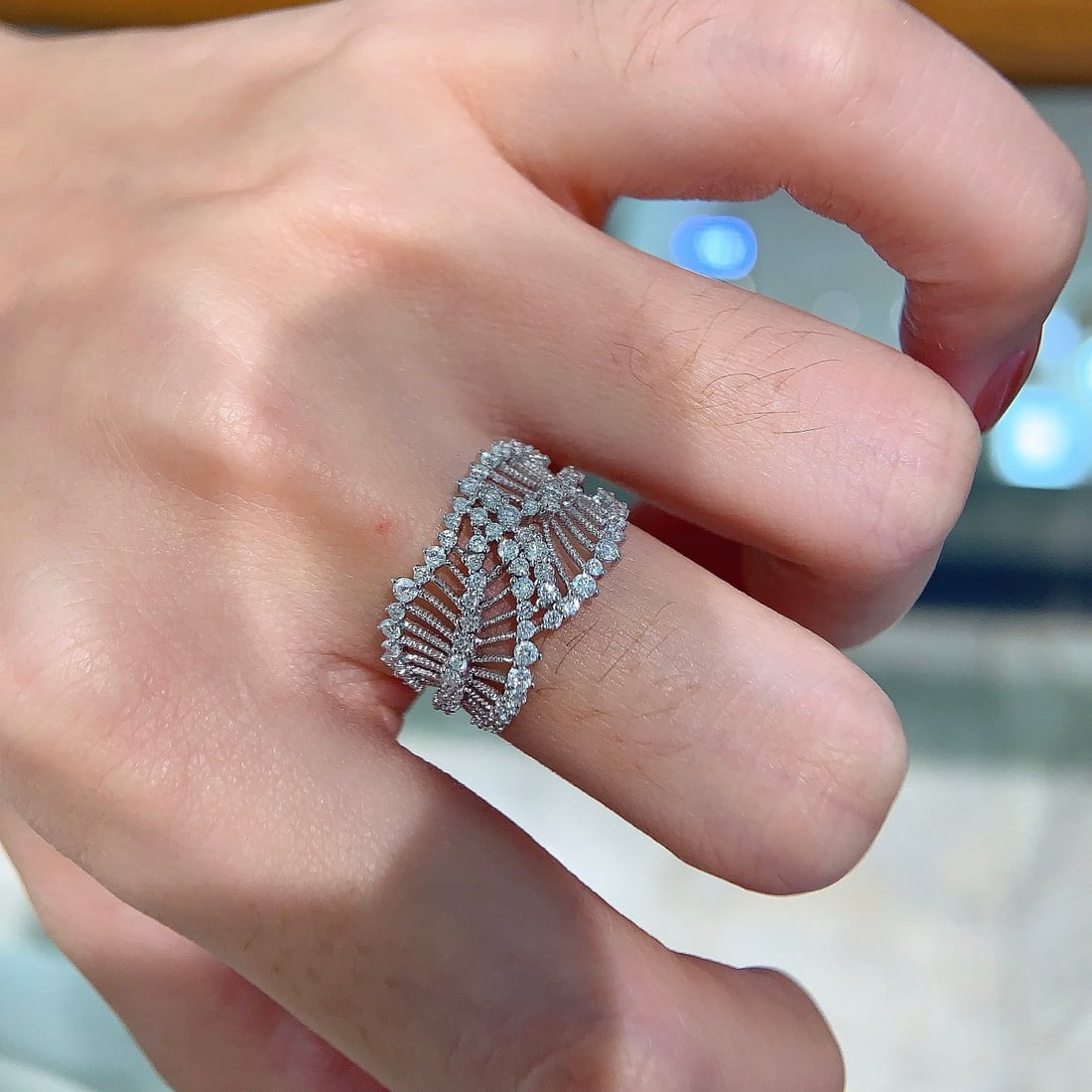 14k Gold 0.65 Ct Natural H Diamond Ring - 7