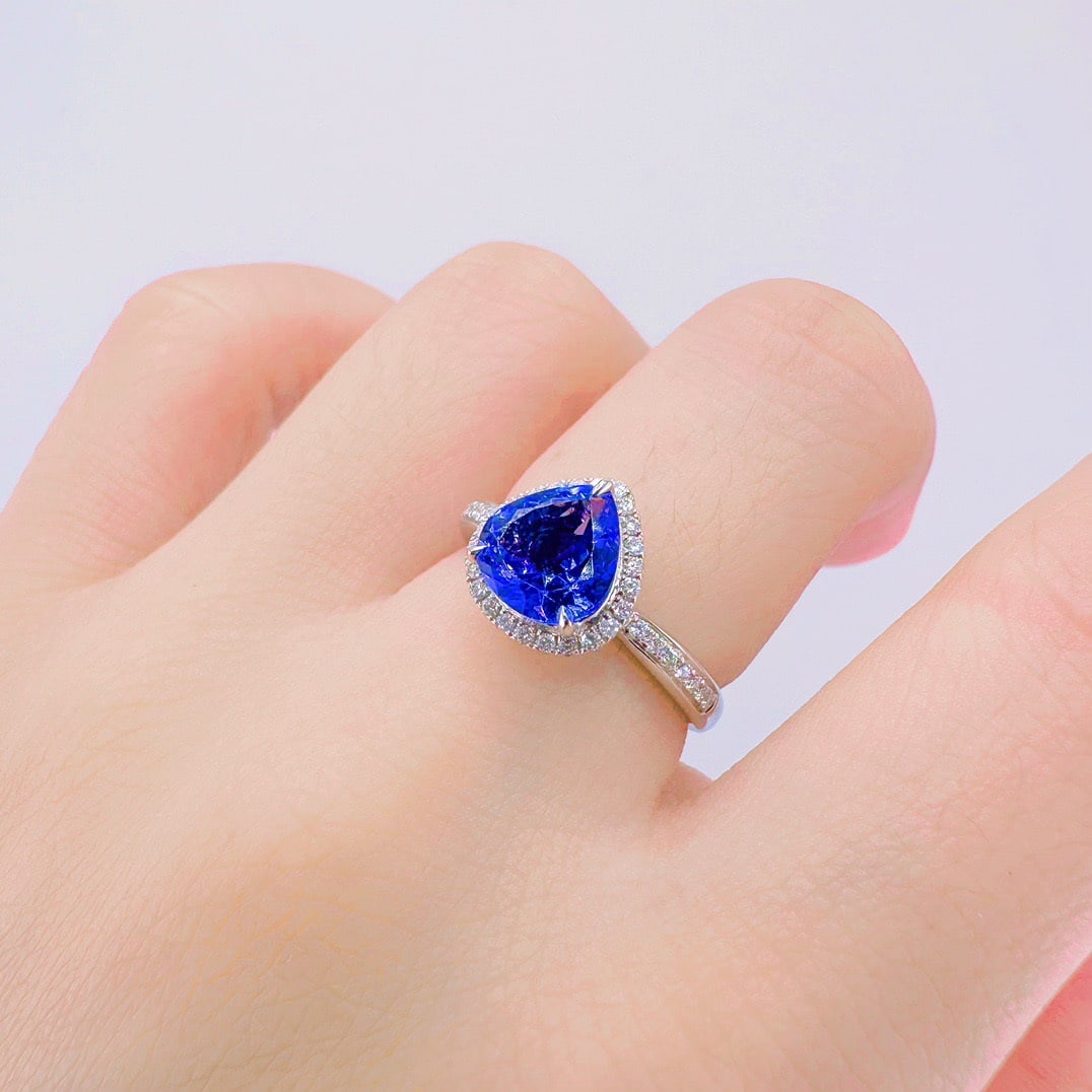 14k Gold 1.81 Ctw Natural Tanzanite & Diamond Ring - 3