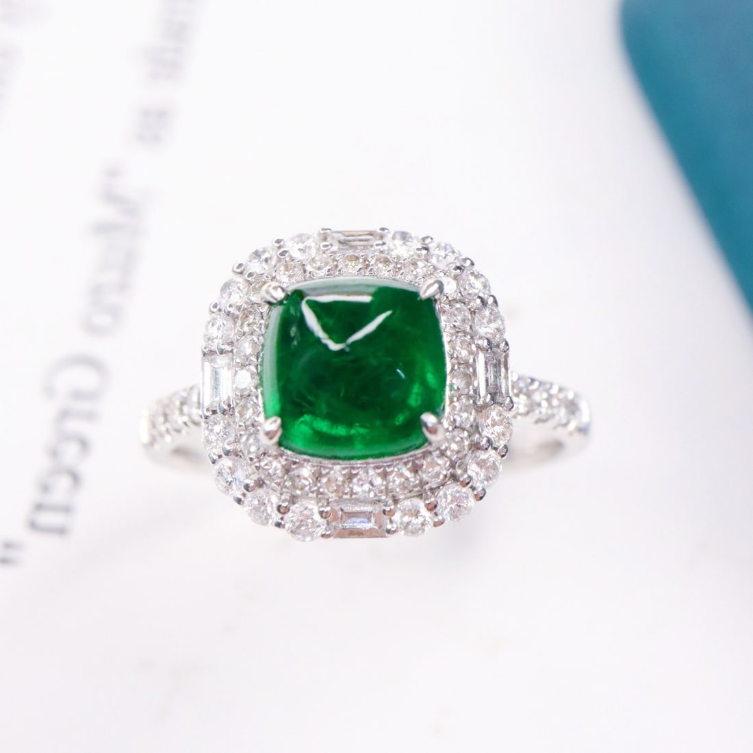 14k Gold 2.35 Ctw Vivid Green Natural Emerald & Diamond Ring - 5