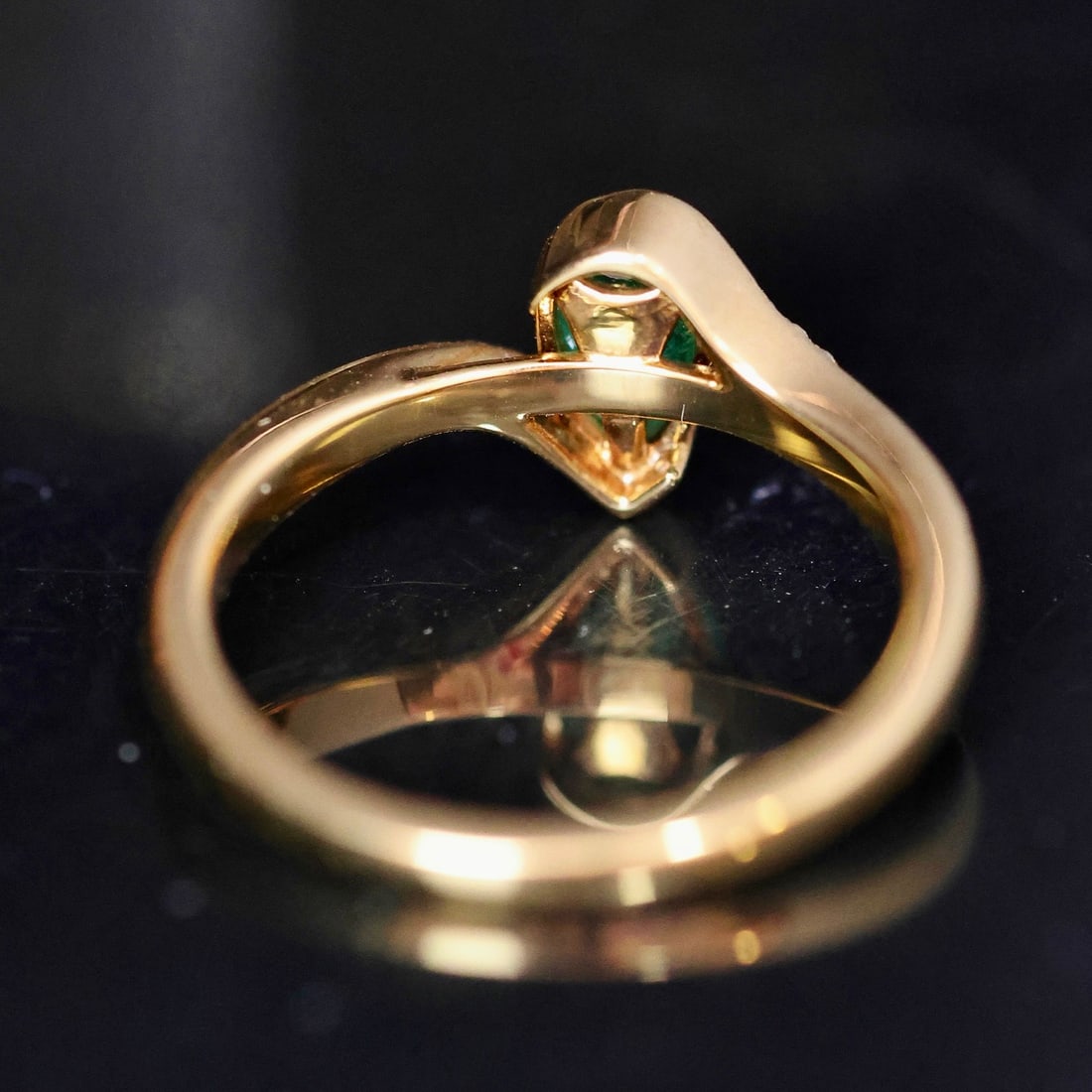 14k Gold 0.68 Ctw Natural Emerald & Diamond Ring - 6