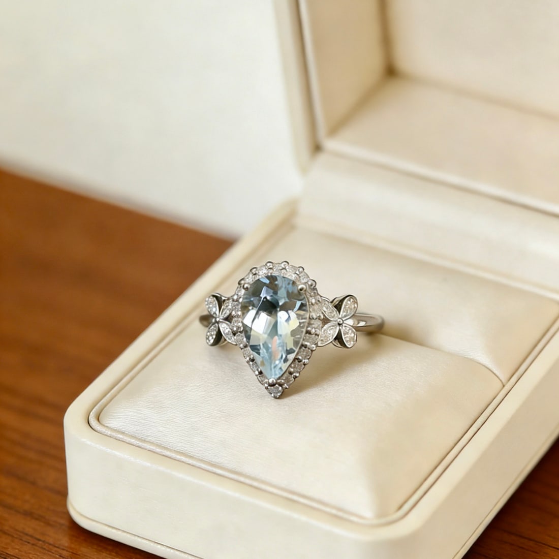 14k Gold 1.2 Ct Natural Aquamarine & Diamond Ring - 2