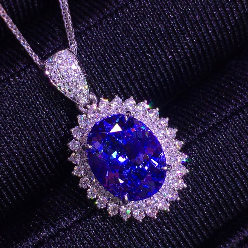 14k Gold 3.2 Ct Natural Tanzanite & Diamond Pendant( Without Chain ) - 5