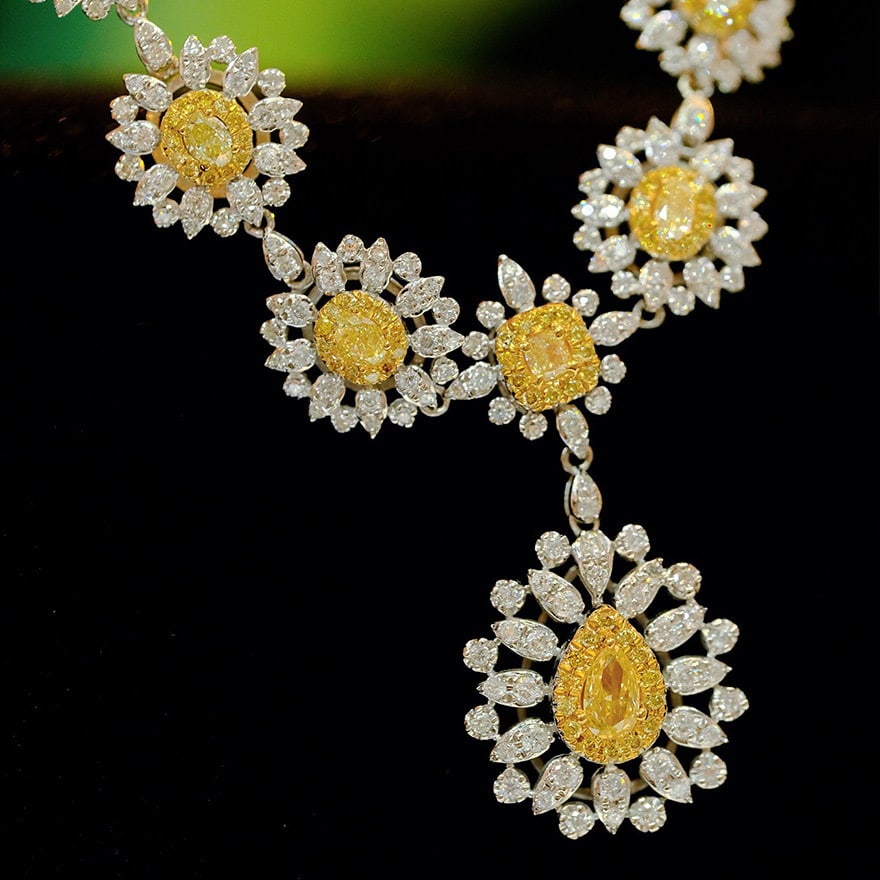 14k Gold 6.3 Ct Natural Color Diamond Necklace - 3