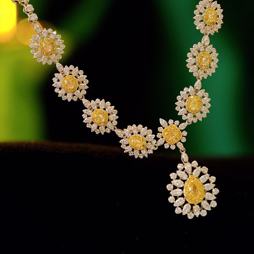 14k Gold 6.3 Ct Natural Color Diamond Necklace - 5