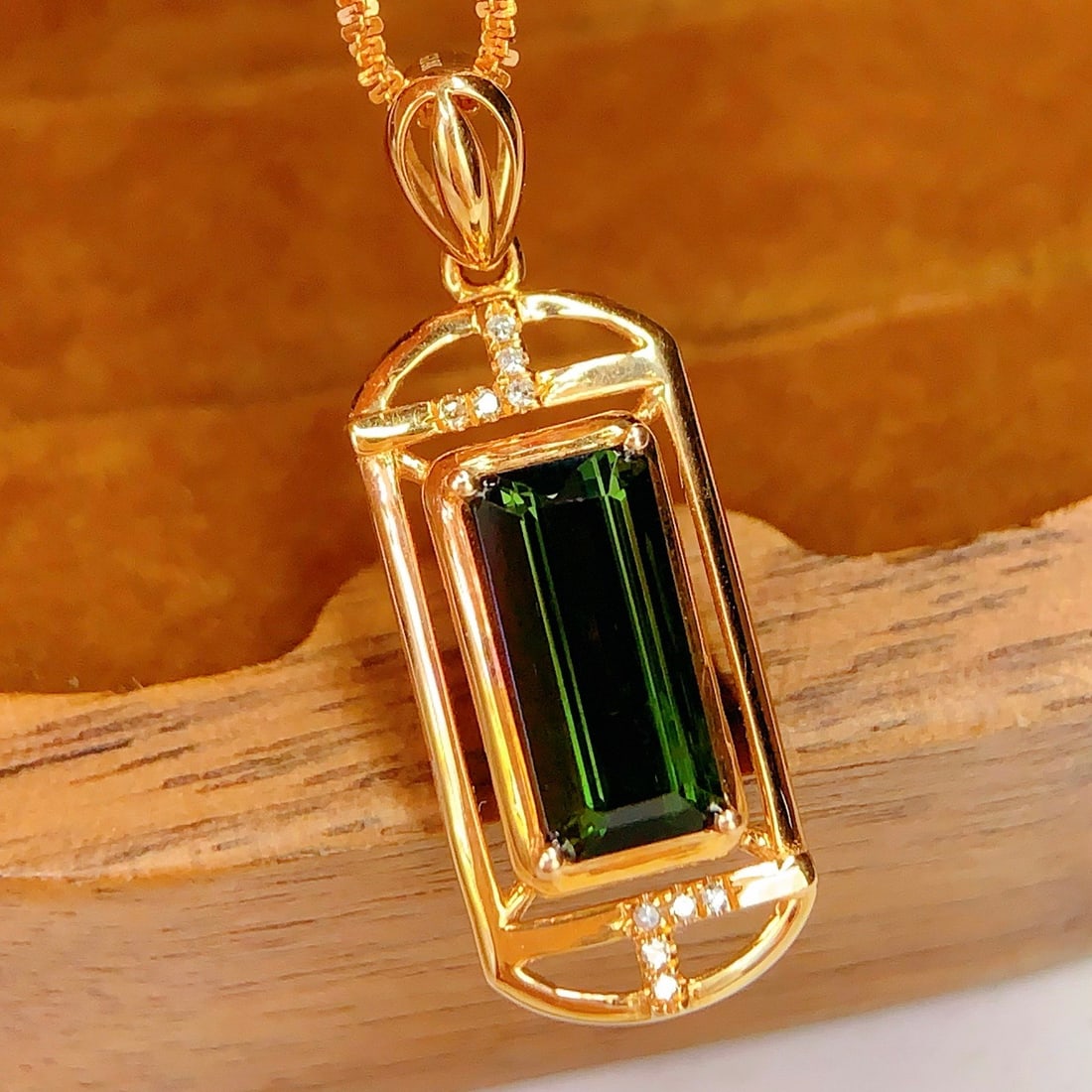 14k Gold 1.6 Ct Natural Tourmaline & Diamond Pendant( Without Chain ) - 5