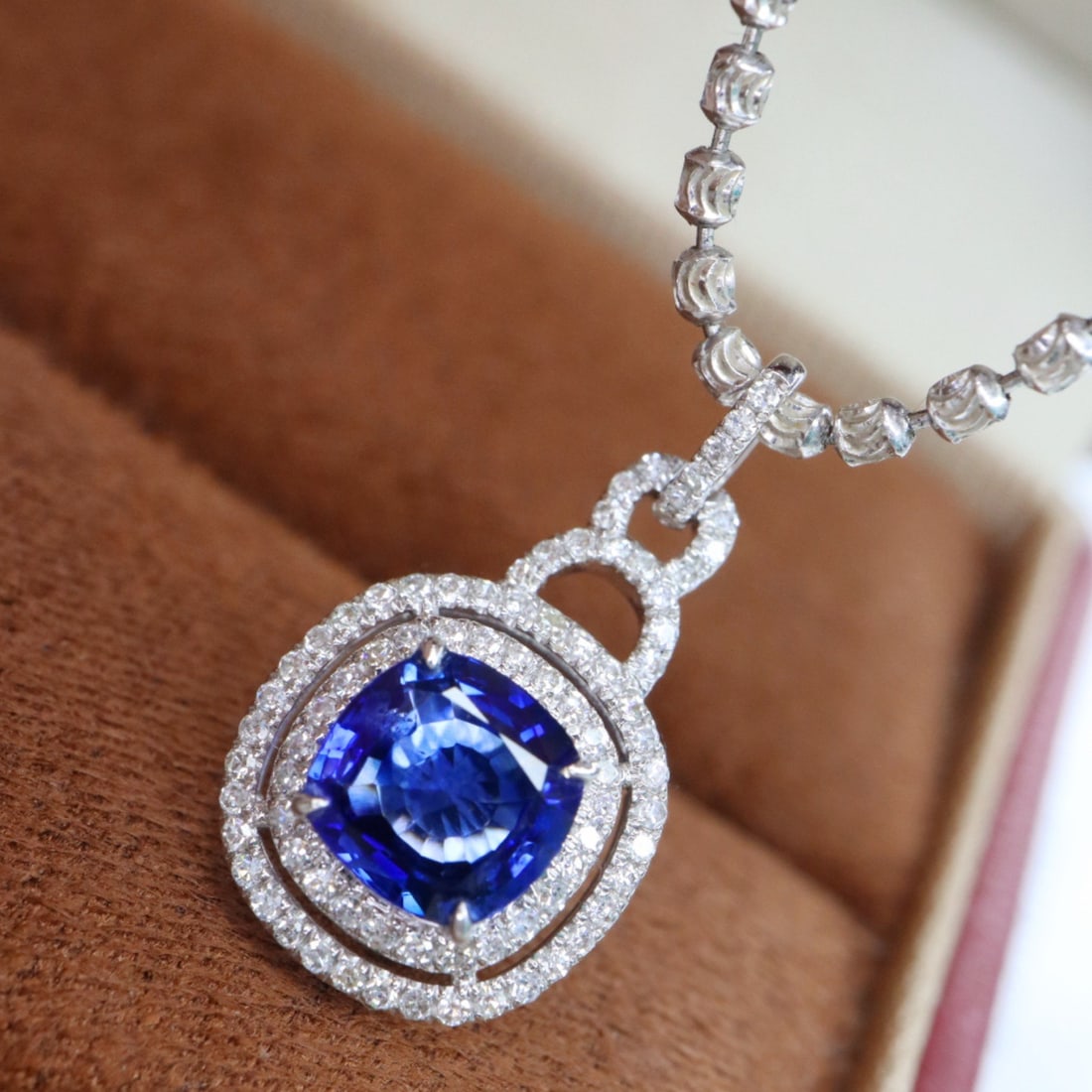 14k Gold 1.36 Ctw Natural Sapphire & Diamond Pendant( Without Chain ): Ref:231140069 // gold content:14k gold // main gemstone:sapphire // shape:cushion // carat weight:1. 12ct // color:blue // treatment:natural // // adjacent gemstone 2 : diamond // shape:round //