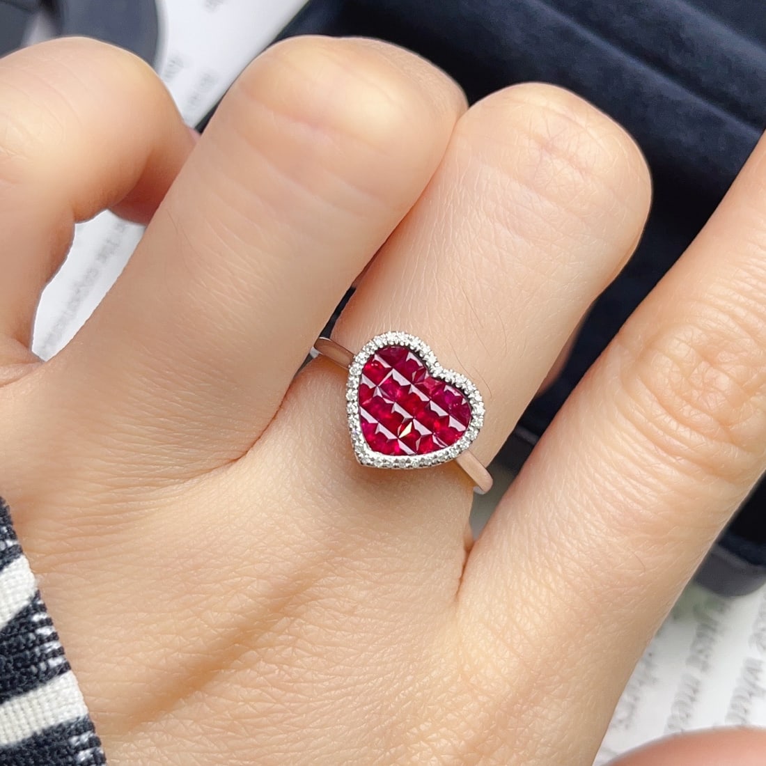 14k Gold 1.55 Ct Natural Ruby & Diamond Ring - 6