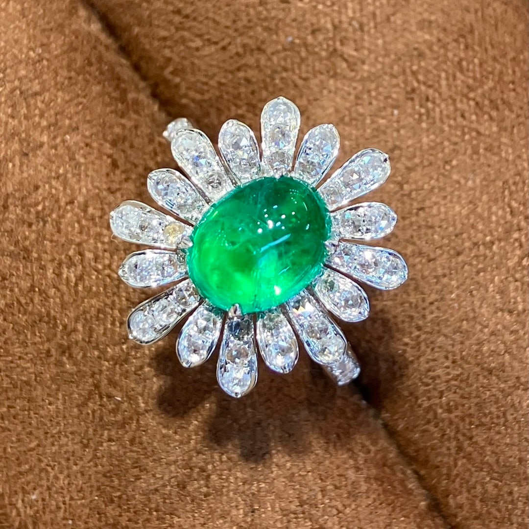 14k Gold 3.28 Ctw Natural Emerald & Diamond Ring: Ref:231140089 // gold content:14k gold // ring size:7. 25us // // main gemstone:emerald // shape:oval // carat weight:2. 83ct // color:green // treatment:natural // // adjacent gemstone 2 :
