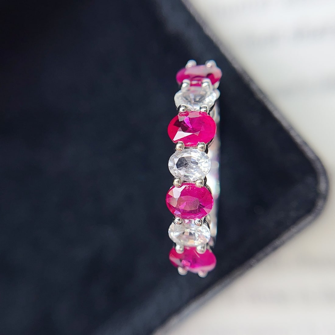 14k Gold 1.20 Ct Natural Ruby & Sapphire Ring: Ref:231140098 // gold content:14k gold // ring size:7. 25us // // main gemstone:ruby // shape:oval // carat weight:1. 20ct // color:red // treatment:natural // // adjacent gemstone 2 : sapphire //