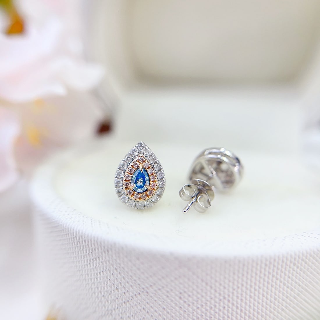 14k Gold 0.62 Ctw Natural Blue Diamond & Diamond Earrings - 2