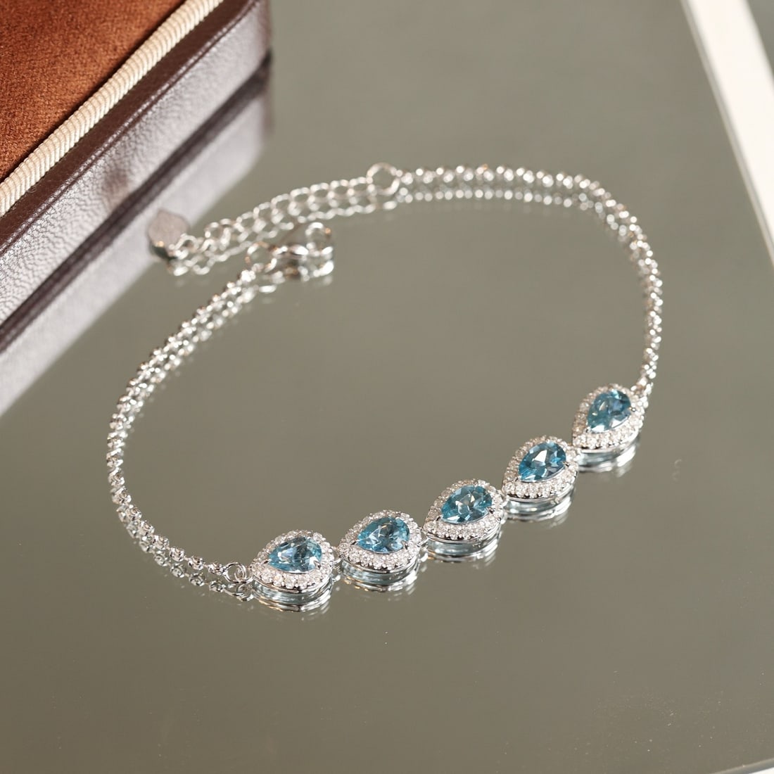 14k Gold 2.65 Ctw Natural Aquamarine & Diamond Bracelet - 5