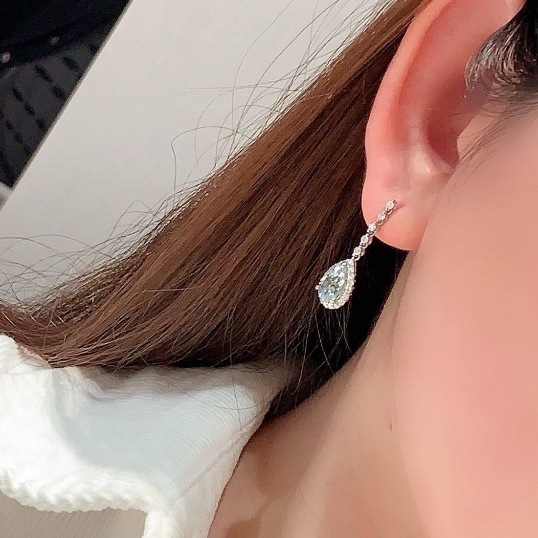 14k Gold 2.08 Ct Natural Aquamarine & Diamond Earrings - 6