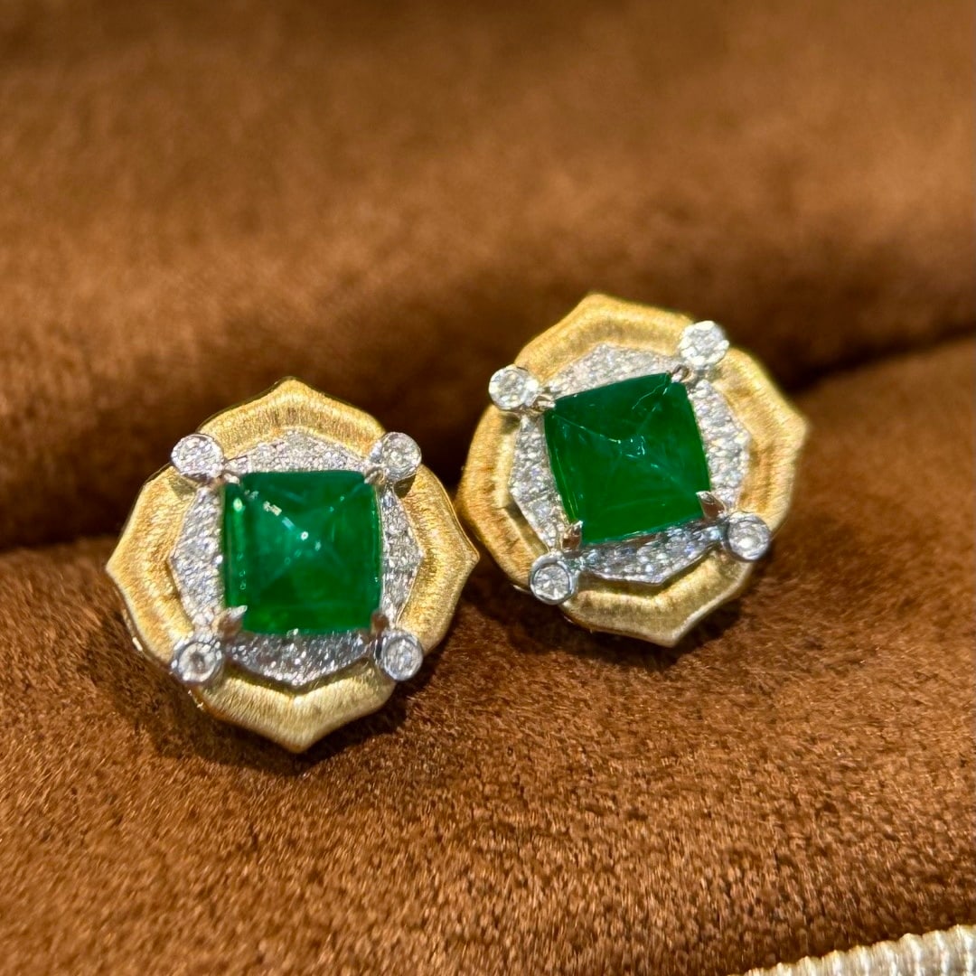 14k Gold 1.50 Ct Vivid Green Natural Emerald & Diamond Earrings - 2