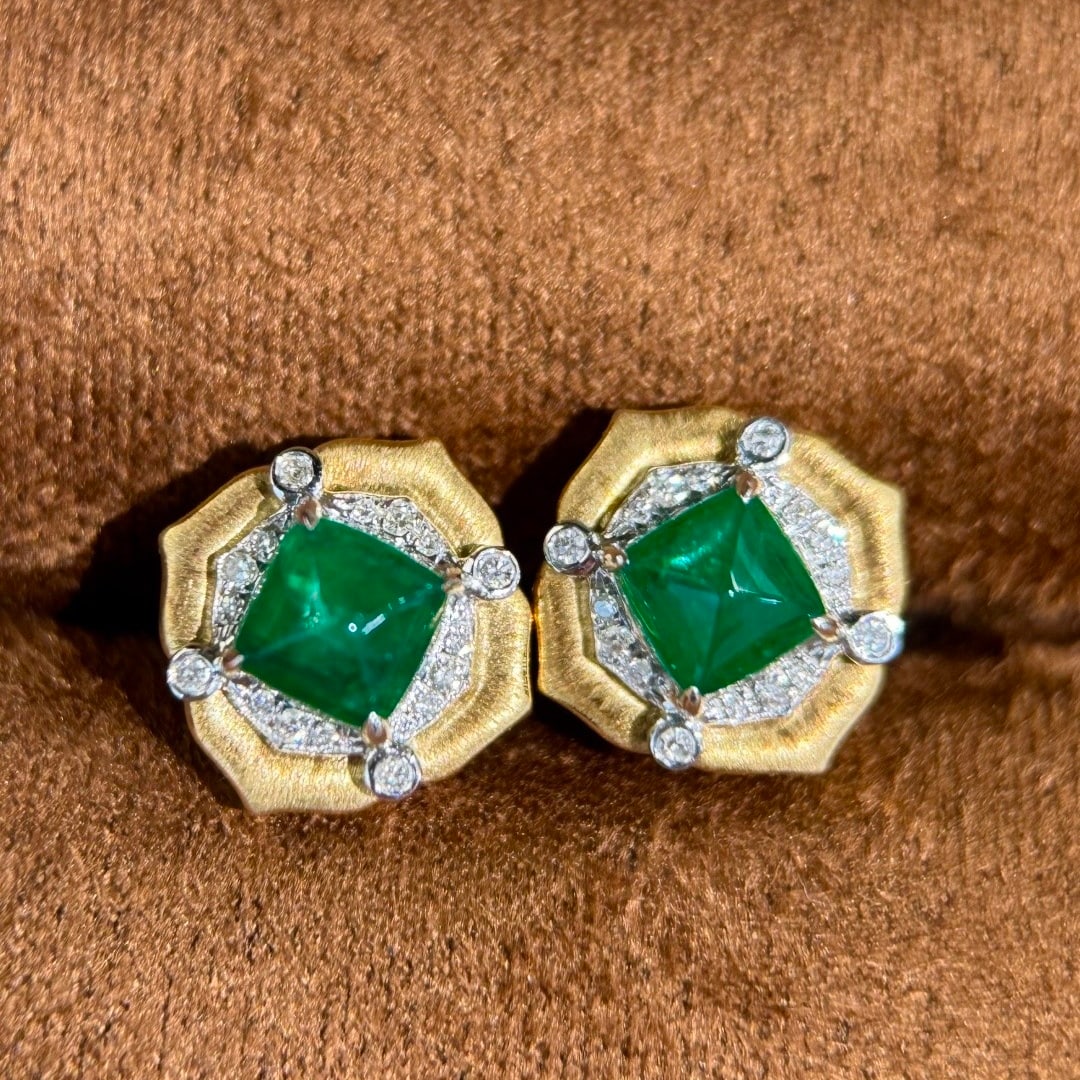 14k Gold 1.50 Ct Vivid Green Natural Emerald & Diamond Earrings - 4