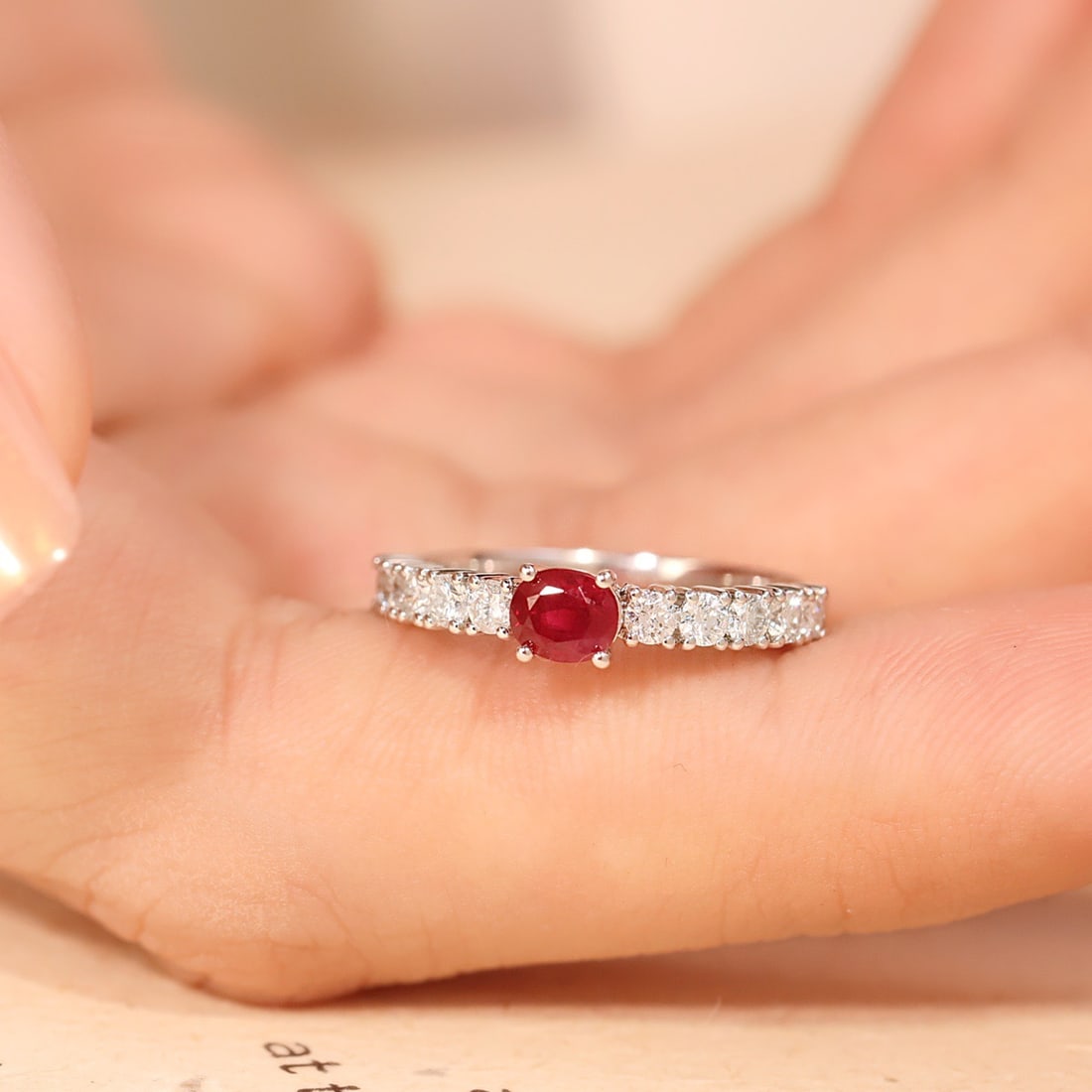 14k Gold 0.80 Ctw Natural Ruby & Diamond Ring - 6