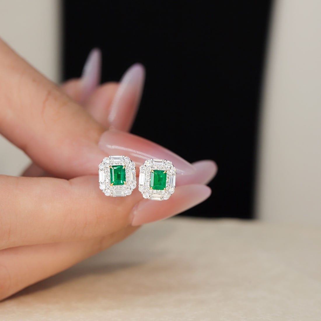 14k Gold 1.24 Ctw Vivid Green Natural Emerald & Diamond Earrings - 6