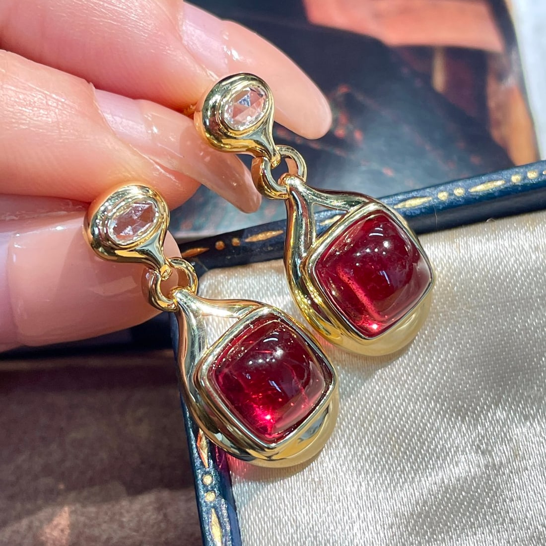 14k Gold 6.23 Ct Natural Tourmaline Earrings - 4