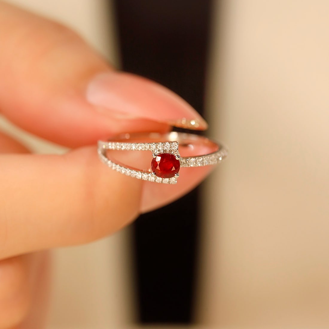 14k Gold 0.62 Ctw Natural Ruby & Diamond Ring - 4