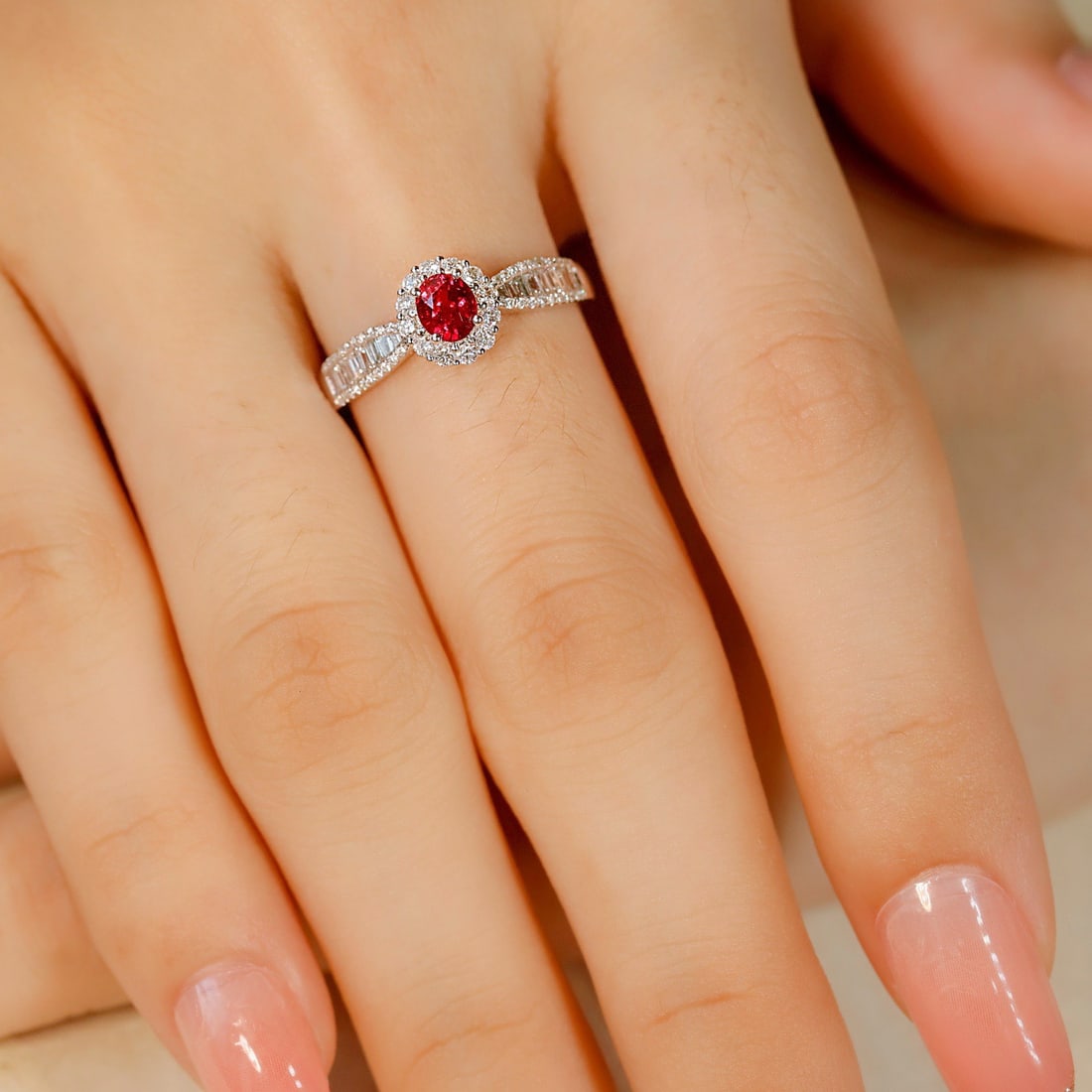 14k Gold 0.79 Ctw Natural Ruby & Diamond Ring - 6