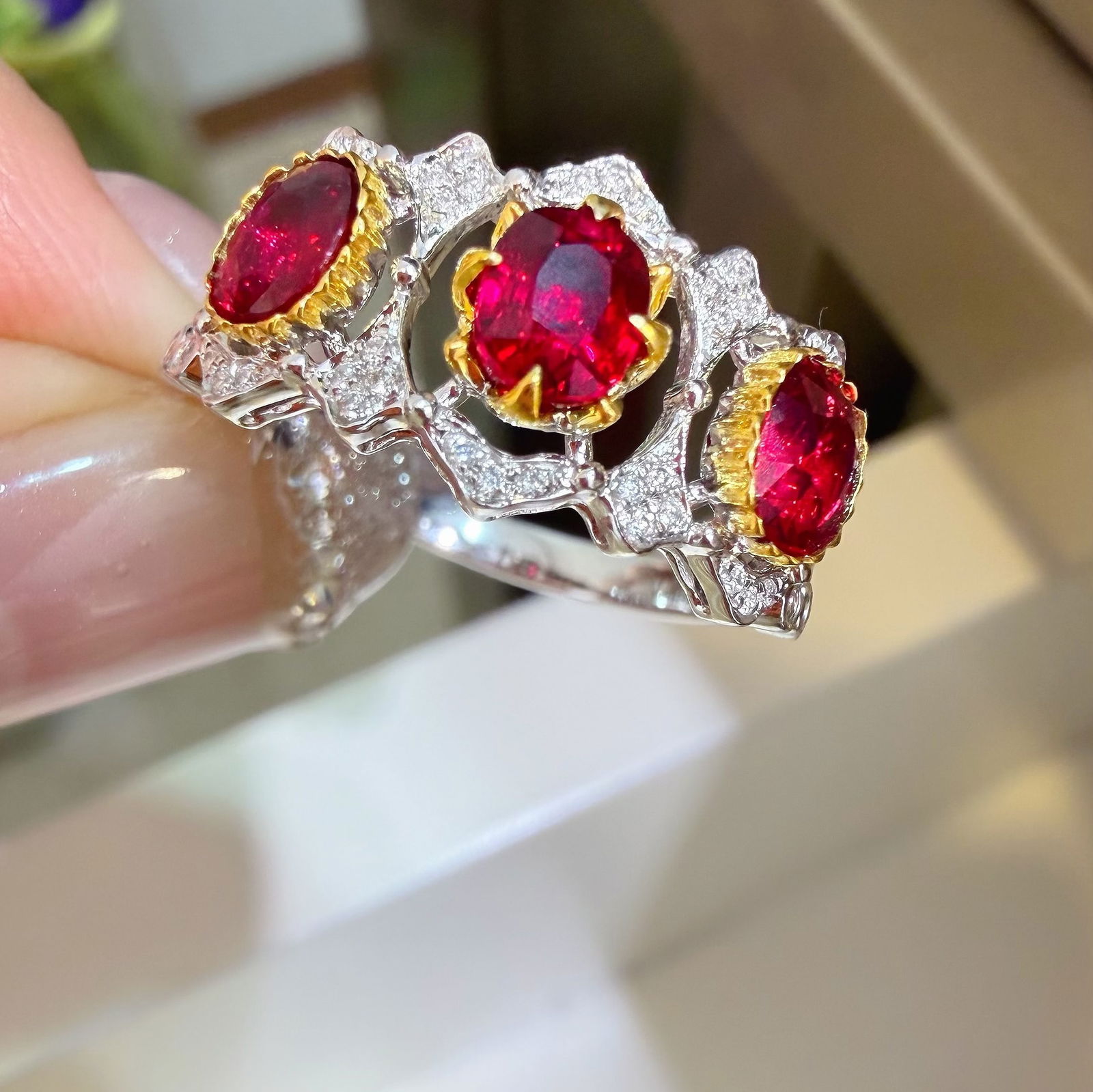 14k Gold 1.5 Ct Natural Ruby & Diamond Ring - 4