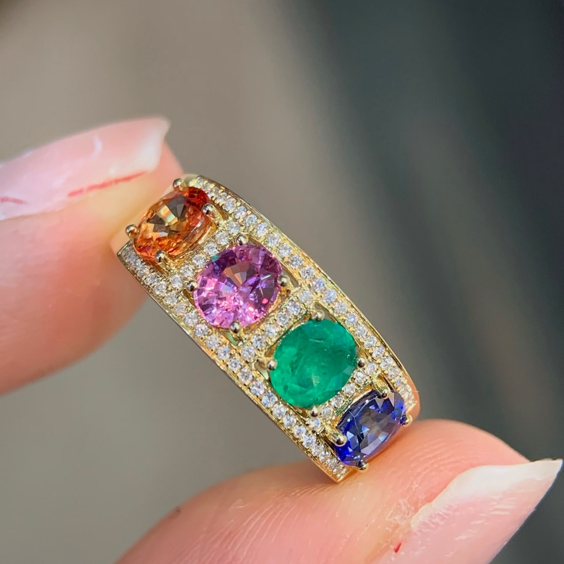 14k Gold 1.81 Ctw Natural Sapphire & Emerald & Diamond Ring - 2