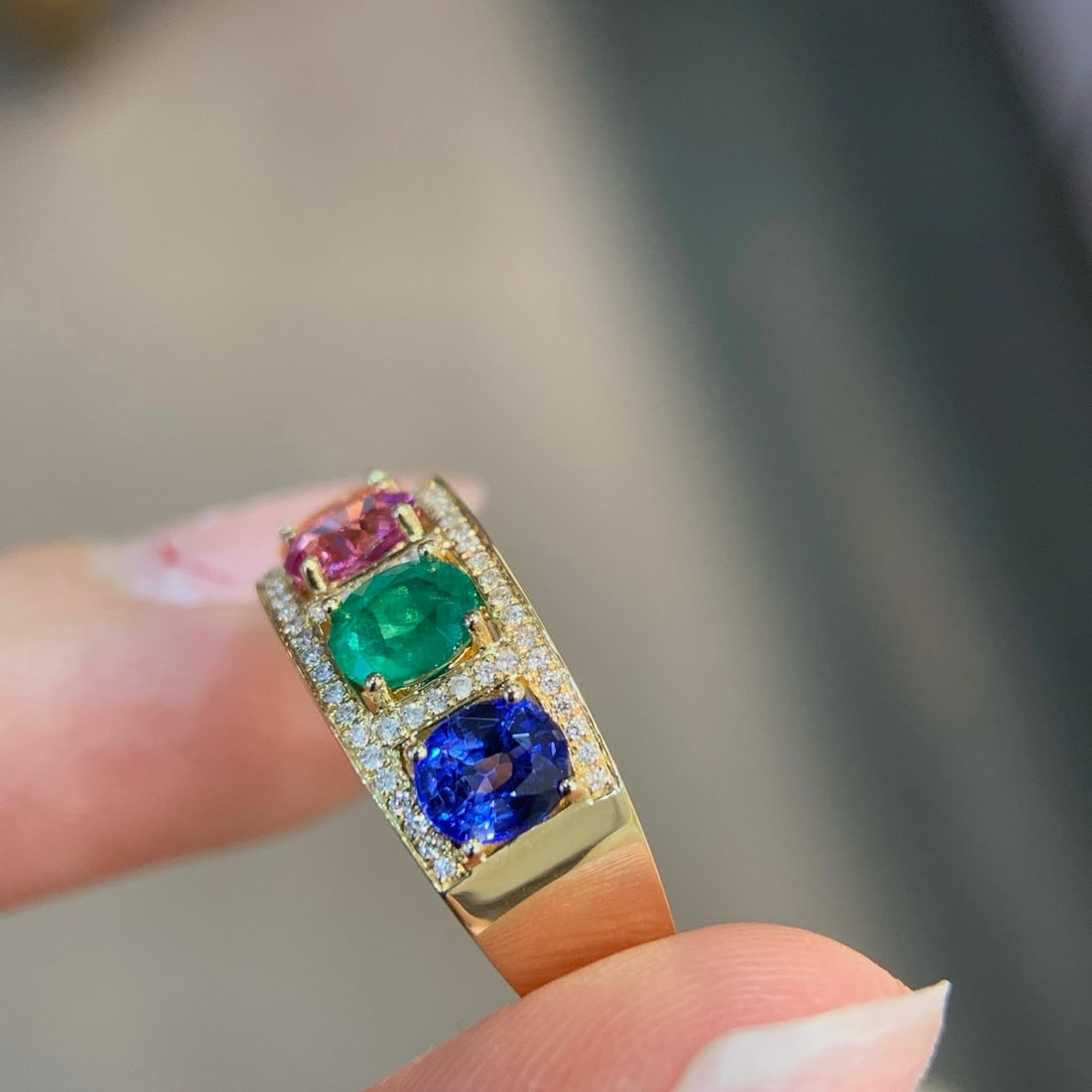 14k Gold 1.81 Ctw Natural Sapphire & Emerald & Diamond Ring - 7