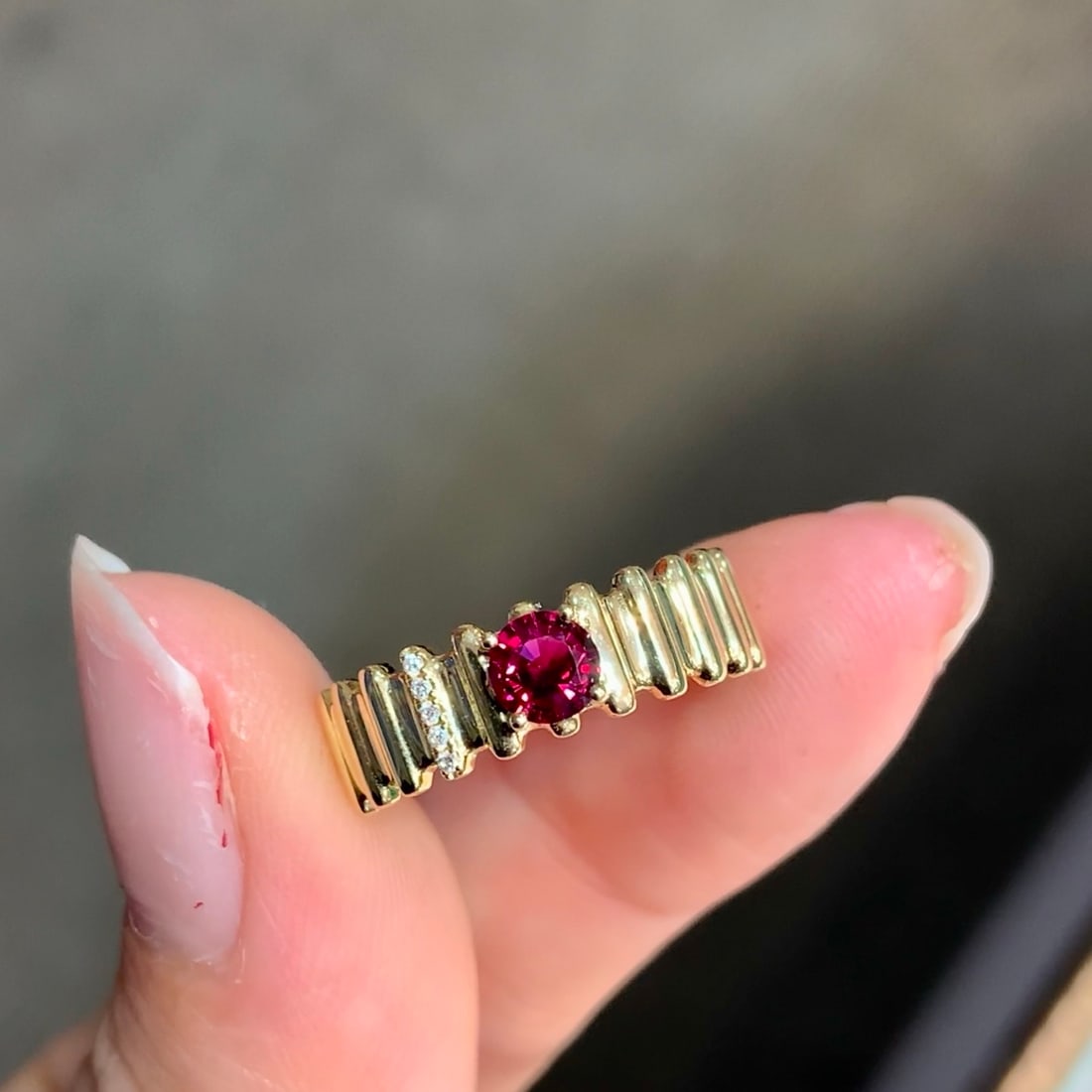 14k Gold 0.43 Ctw Natural Ruby & Diamond Ring - 2